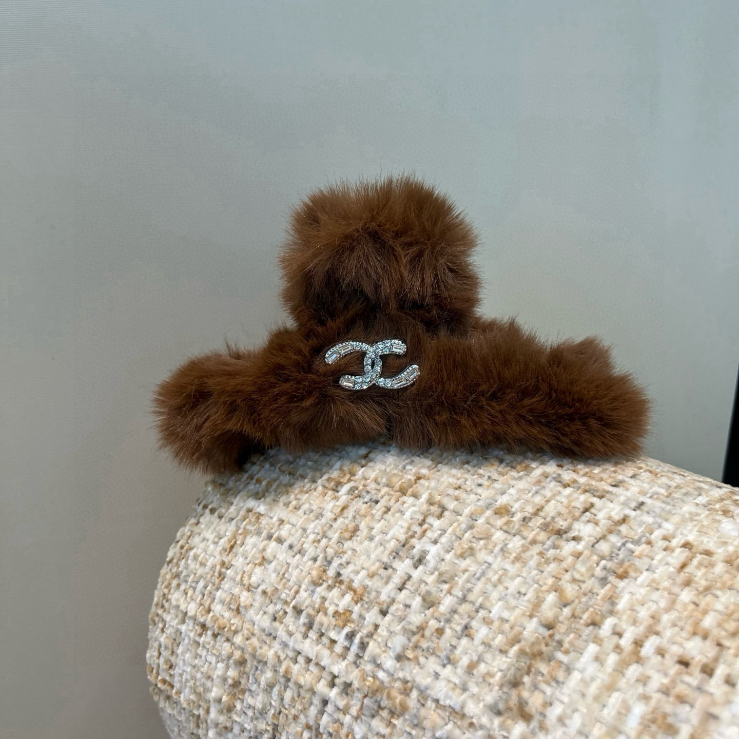 🎁配包装盒Chanel (香奈儿)最新款小香爆款抓夹，超级好看！名媛范儿十足，小仙女必备…