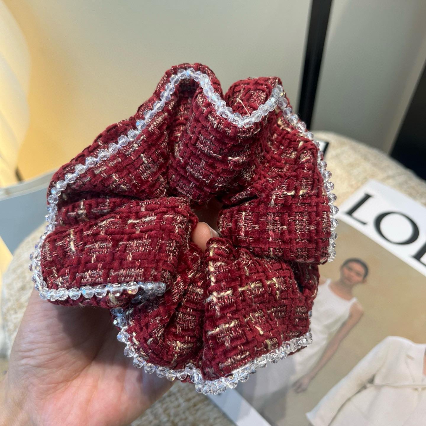 🎁配包装盒Chanel (香奈儿)最新款小香大发圈，超级好看！名媛范儿十足，小仙女必备…