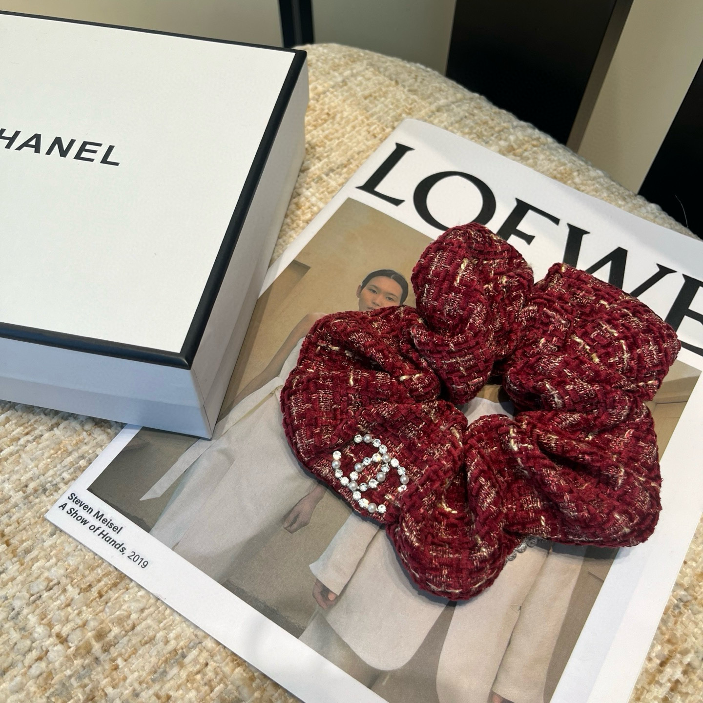 🎁配包装盒Chanel (香奈儿)最新款小香大发圈，超级好看！名媛范儿十足，小仙女必备…