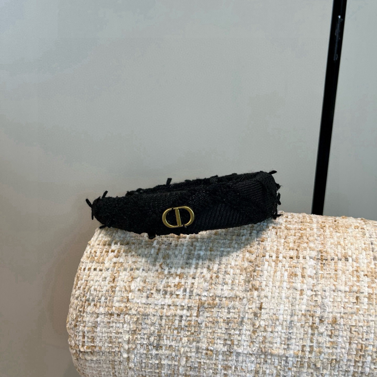 🎁配包装盒Dior（迪奥）新款CD发箍，简单实用 时尚潮流！小仙女必备…