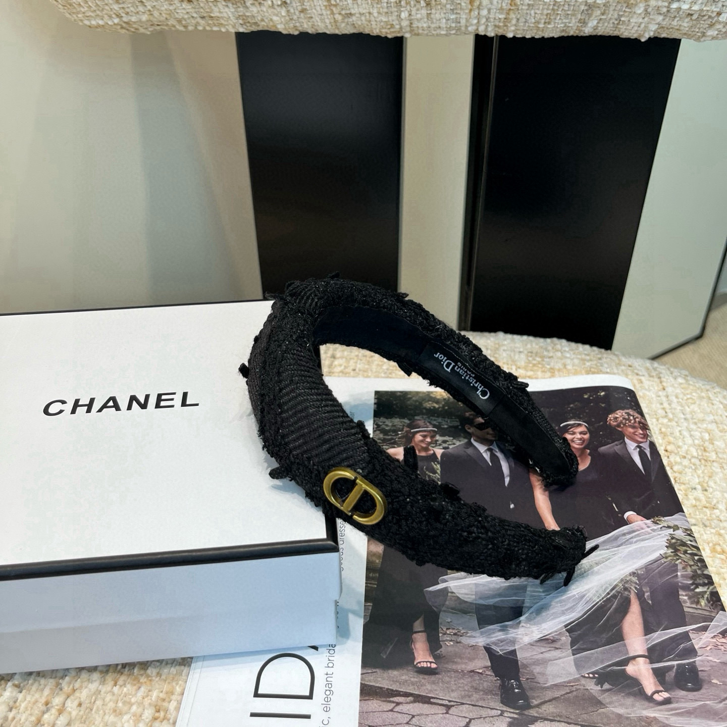 🎁配包装盒Dior（迪奥）新款CD发箍，简单实用 时尚潮流！小仙女必备…