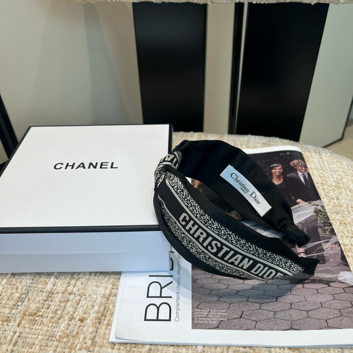 🎁配包装盒Dior（迪奥）CD发箍，经典款！简单实用 时尚潮流．非常好看！小仙女必备…