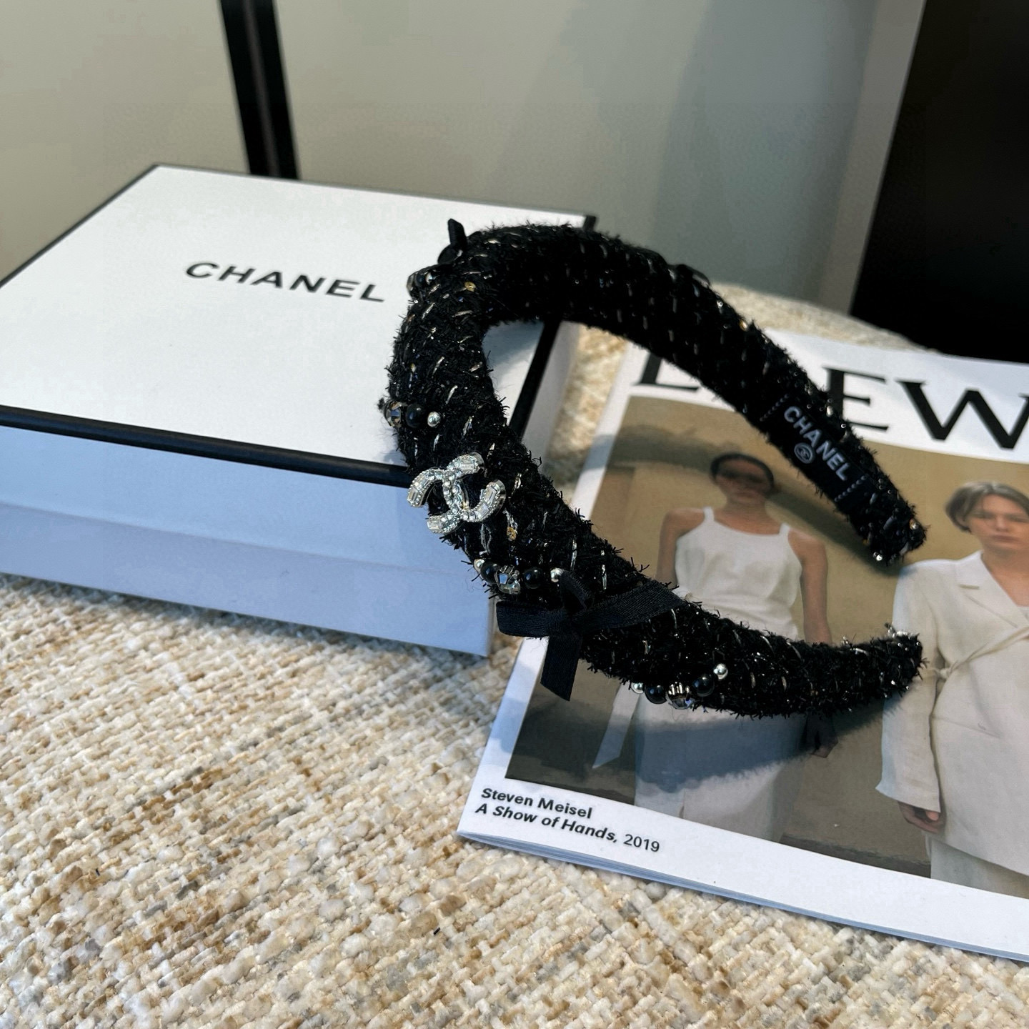 🎁配包装盒Chanel (香奈儿)最新款小香爆款发箍，超级好看！名媛范儿十足，小仙女必备…