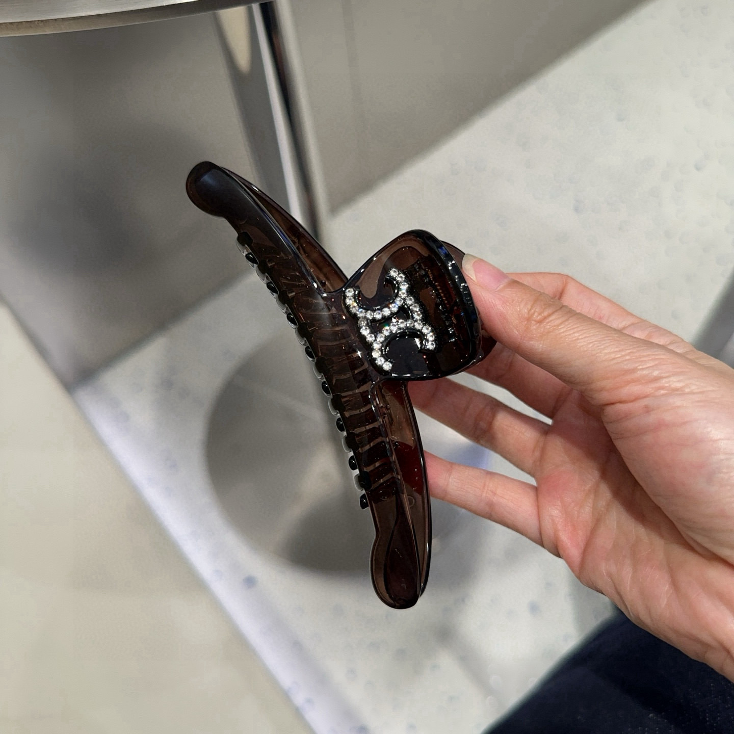 🎁配包装盒CELINE（赛琳）凯旋门新款抓夹，简单大气，时尚百搭！女神必备单品