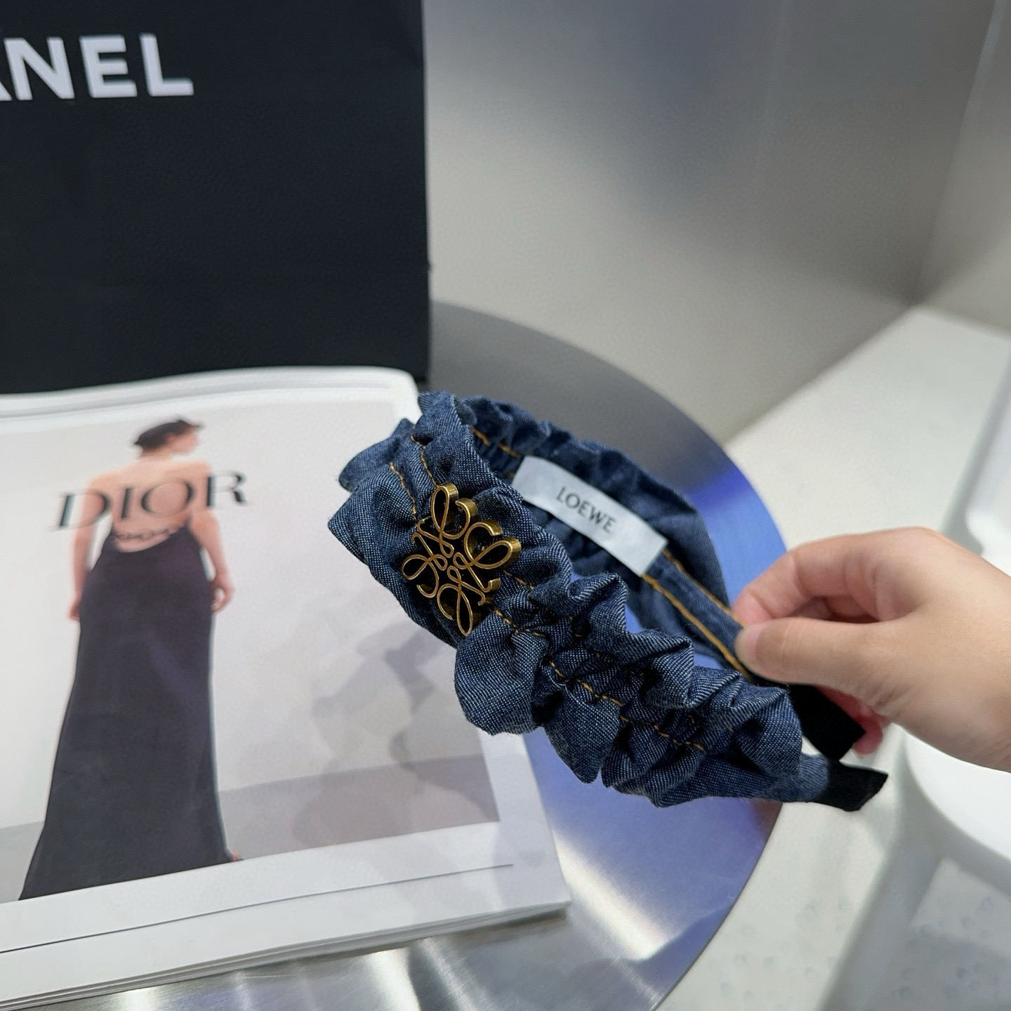 🎁配包装盒Loewe(罗意威)牛仔发箍，时尚潮品，简单大方，人手必备单品
