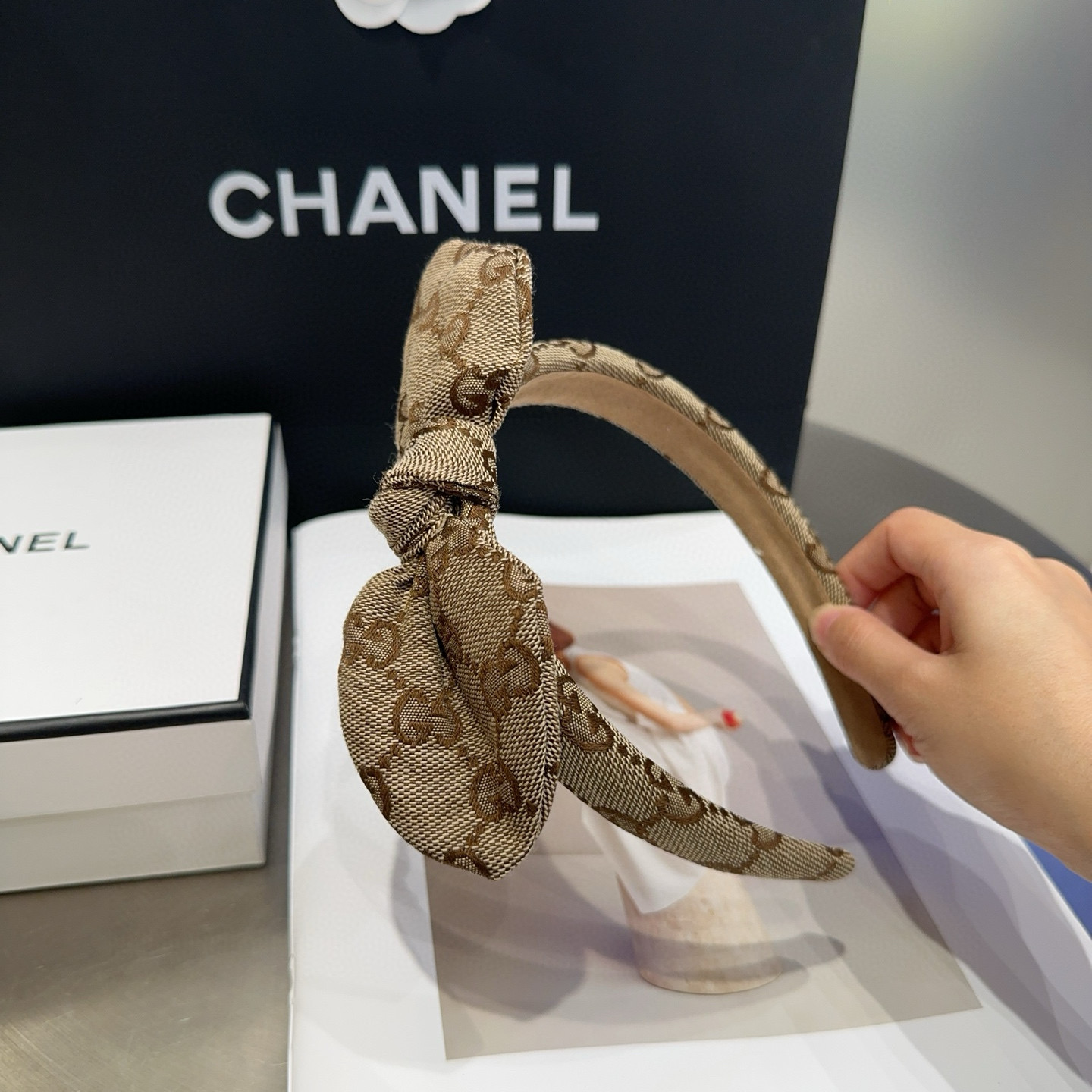 🎁配包装盒Gucci(古奇) GG蝴蝶结发箍，经典字母，时尚百搭，特别耐看，永不过时…