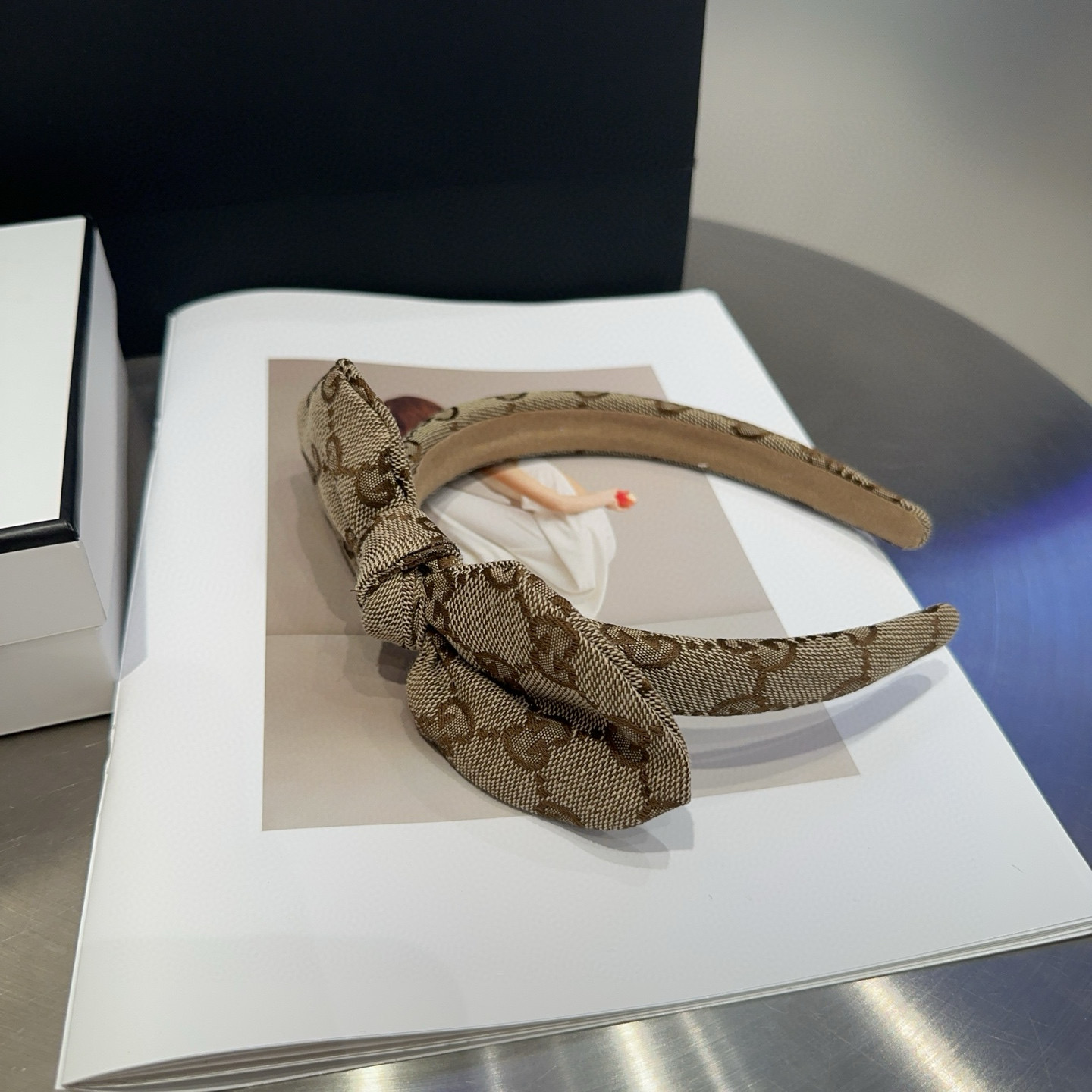 🎁配包装盒Gucci(古奇) GG蝴蝶结发箍，经典字母，时尚百搭，特别耐看，永不过时…