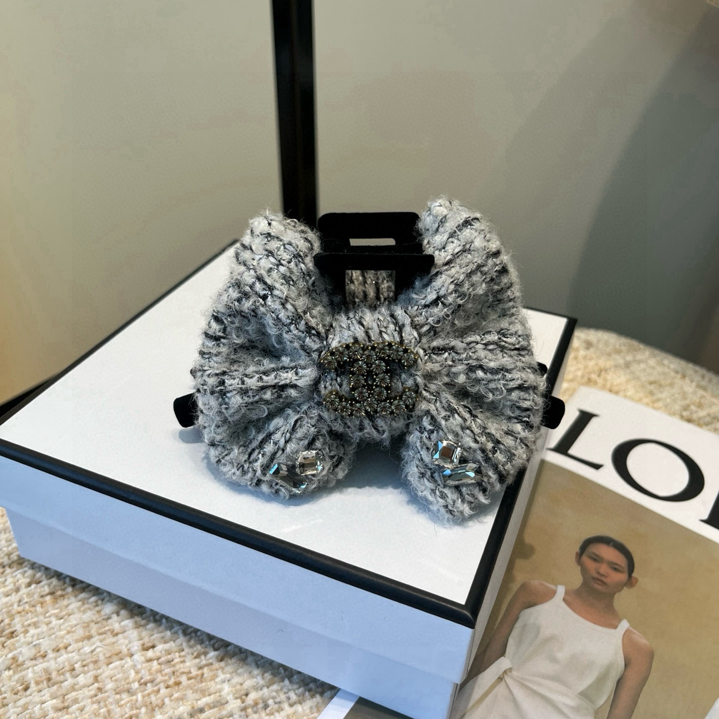 🎁配包装盒Chanel (香奈儿)最新款小香爆款抓夹，超级好看！名媛范儿十足，小仙女必备…