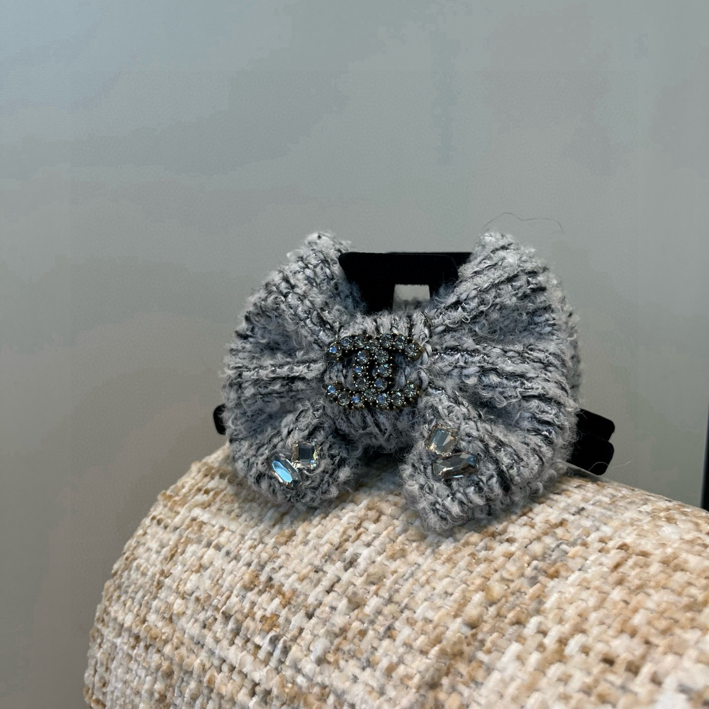 🎁配包装盒Chanel (香奈儿)最新款小香爆款抓夹，超级好看！名媛范儿十足，小仙女必备…