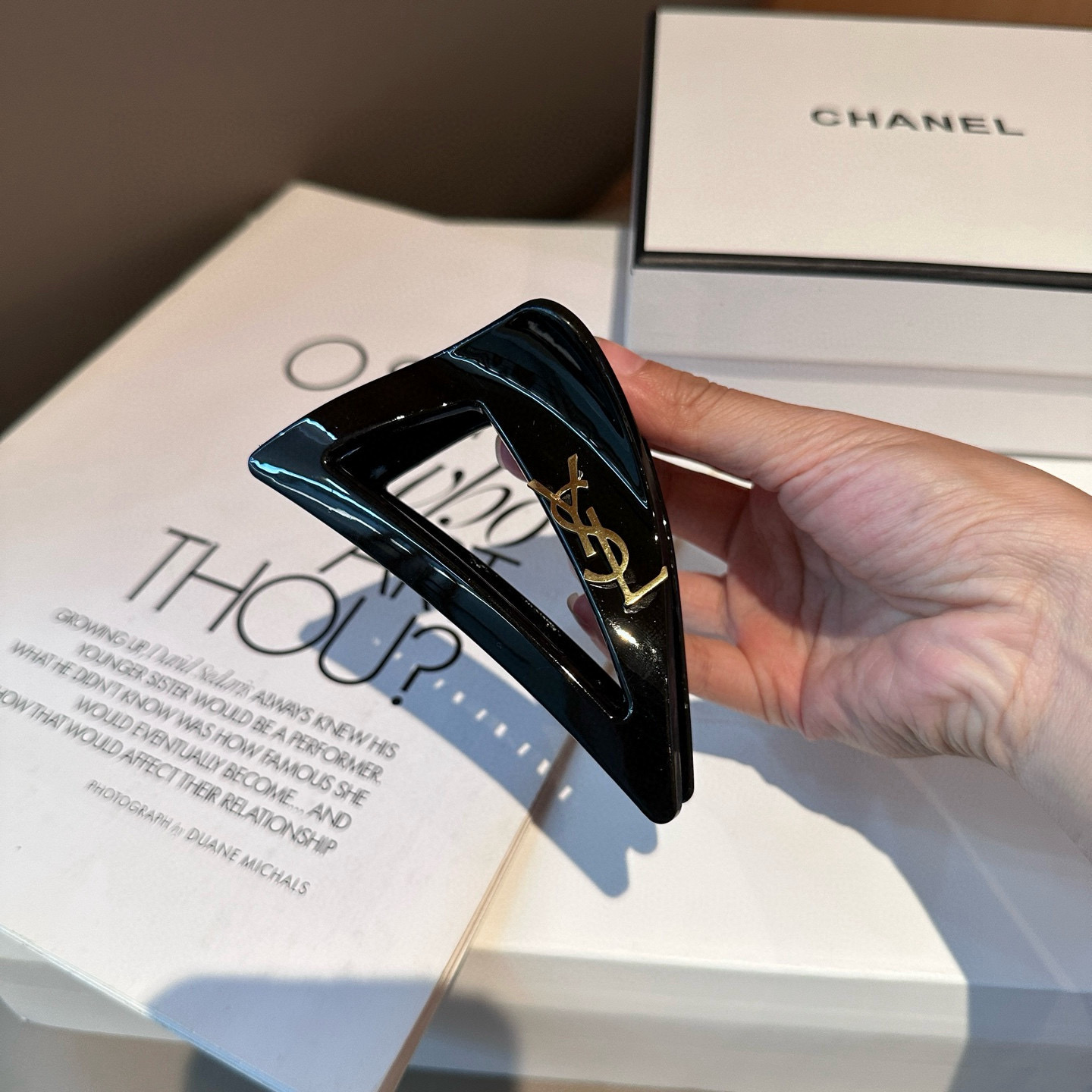 🎁配包装盒 YSL（圣罗兰）新款抓夹，名媛风气质美，时尚百搭，甜酷小姐姐必备…