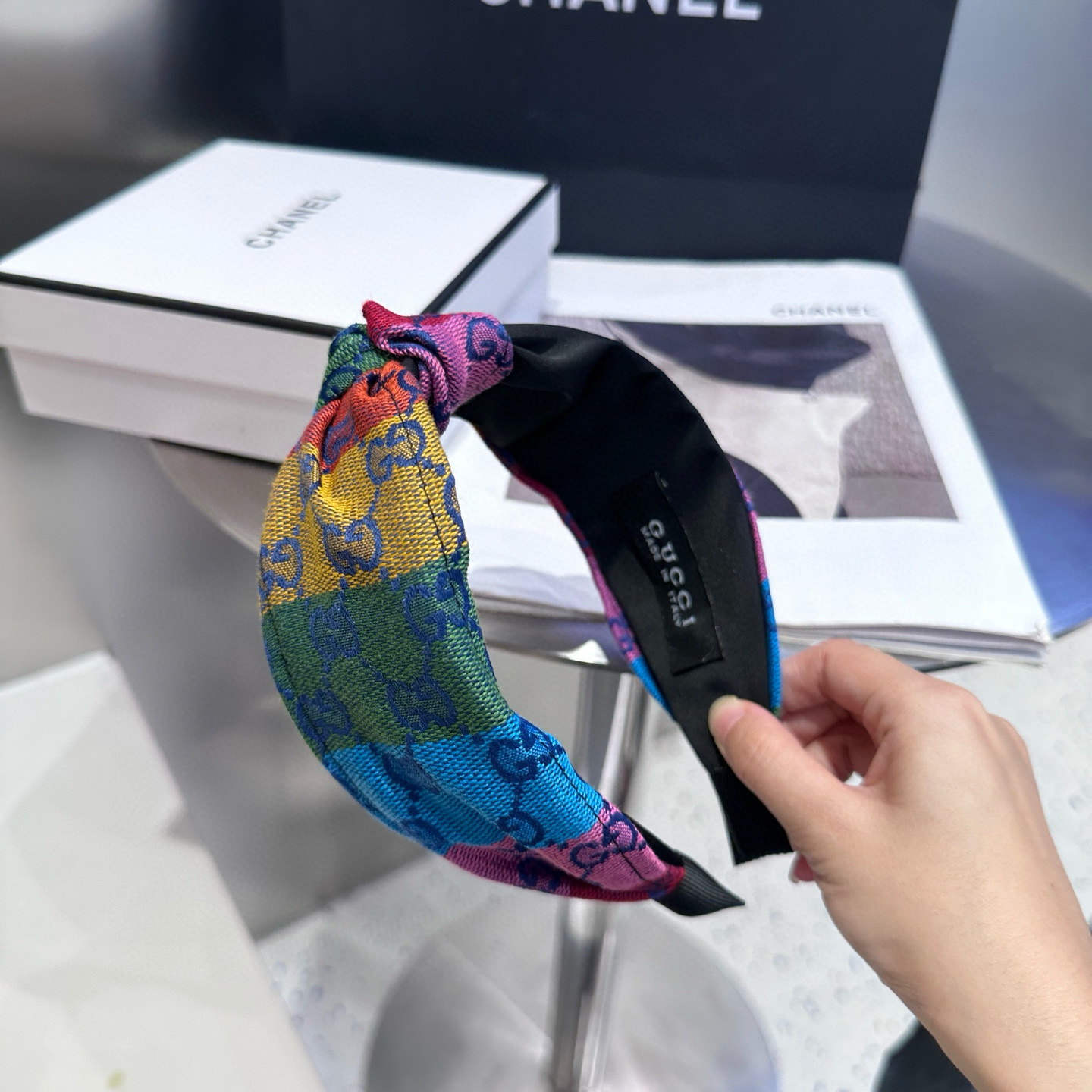 🎁配包装盒Gucci(古奇) GG字母发箍，彩虹色！时尚潮流，非常好搭配！小仙女必备