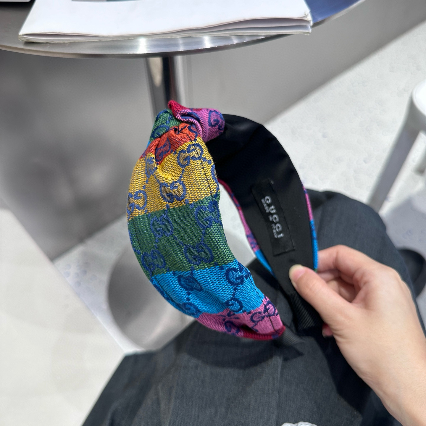 🎁配包装盒Gucci(古奇) GG字母发箍，彩虹色！时尚潮流，非常好搭配！小仙女必备