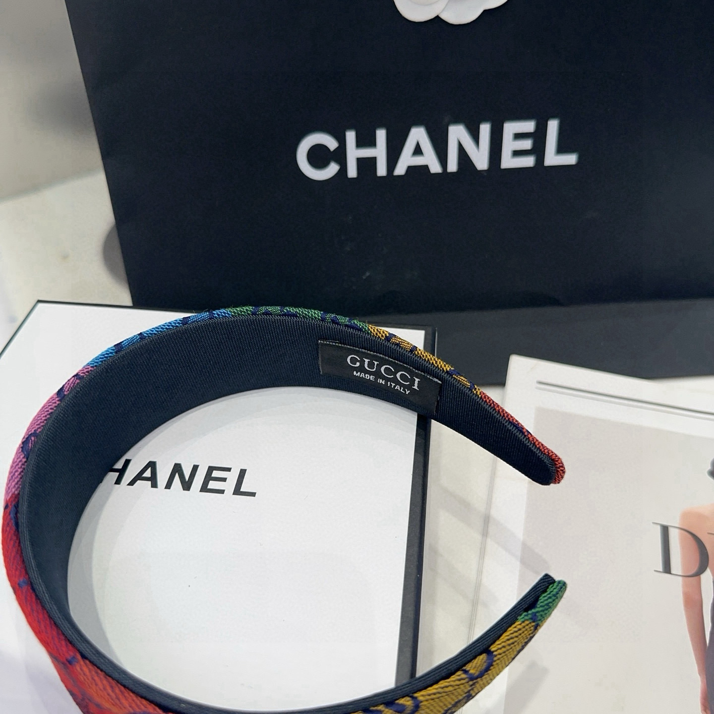 🎁配包装盒Gucci(古奇) GG字母发箍，彩虹色！时尚潮流，非常好搭配！小仙女必备