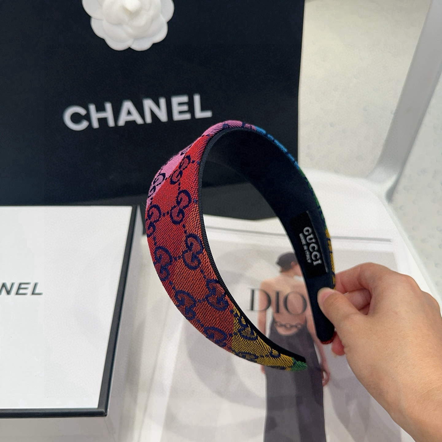 🎁配包装盒Gucci(古奇) GG字母发箍，彩虹色！时尚潮流，非常好搭配！小仙女必备