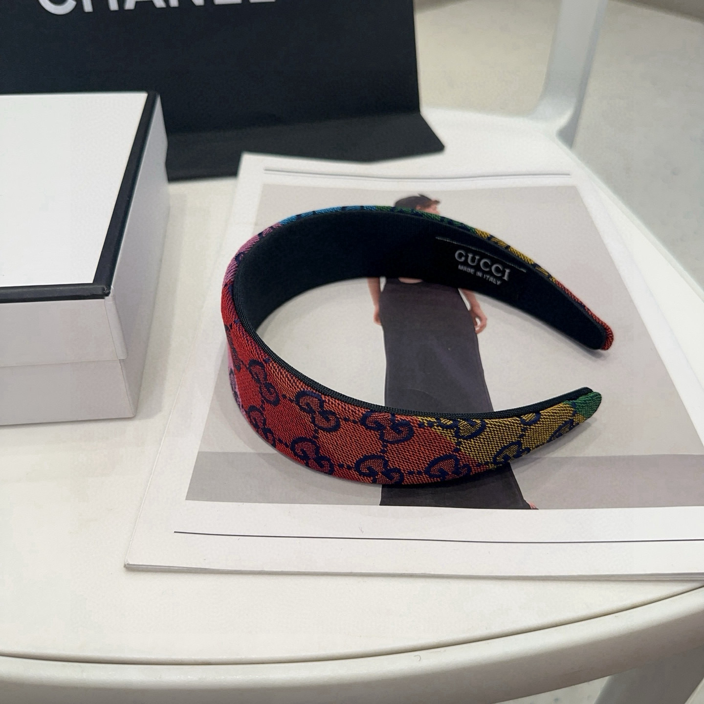 🎁配包装盒Gucci(古奇) GG字母发箍，彩虹色！时尚潮流，非常好搭配！小仙女必备