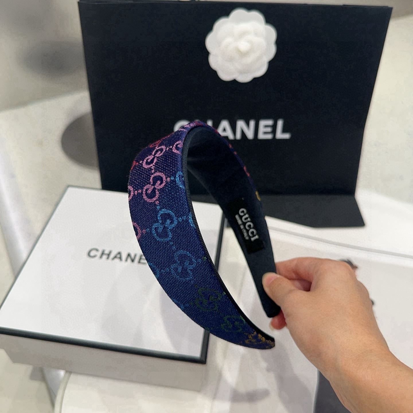 🎁配包装盒Gucci(古奇) GG字母发箍，彩虹色！时尚潮流，非常好搭配！小仙女必备