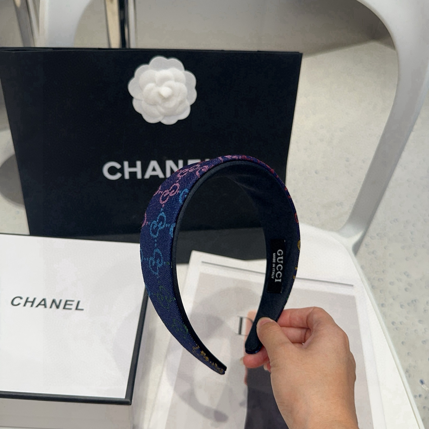 🎁配包装盒Gucci(古奇) GG字母发箍，彩虹色！时尚潮流，非常好搭配！小仙女必备