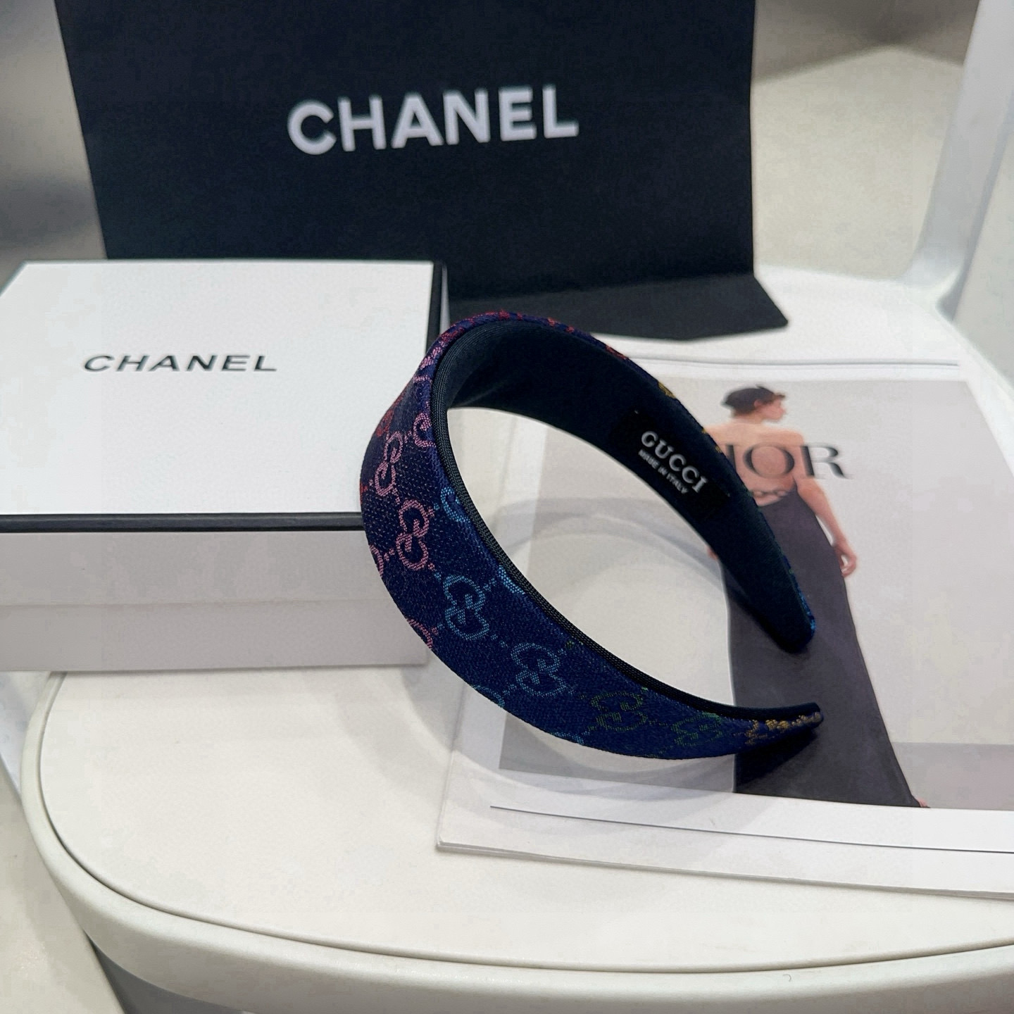 🎁配包装盒Gucci(古奇) GG字母发箍，彩虹色！时尚潮流，非常好搭配！小仙女必备