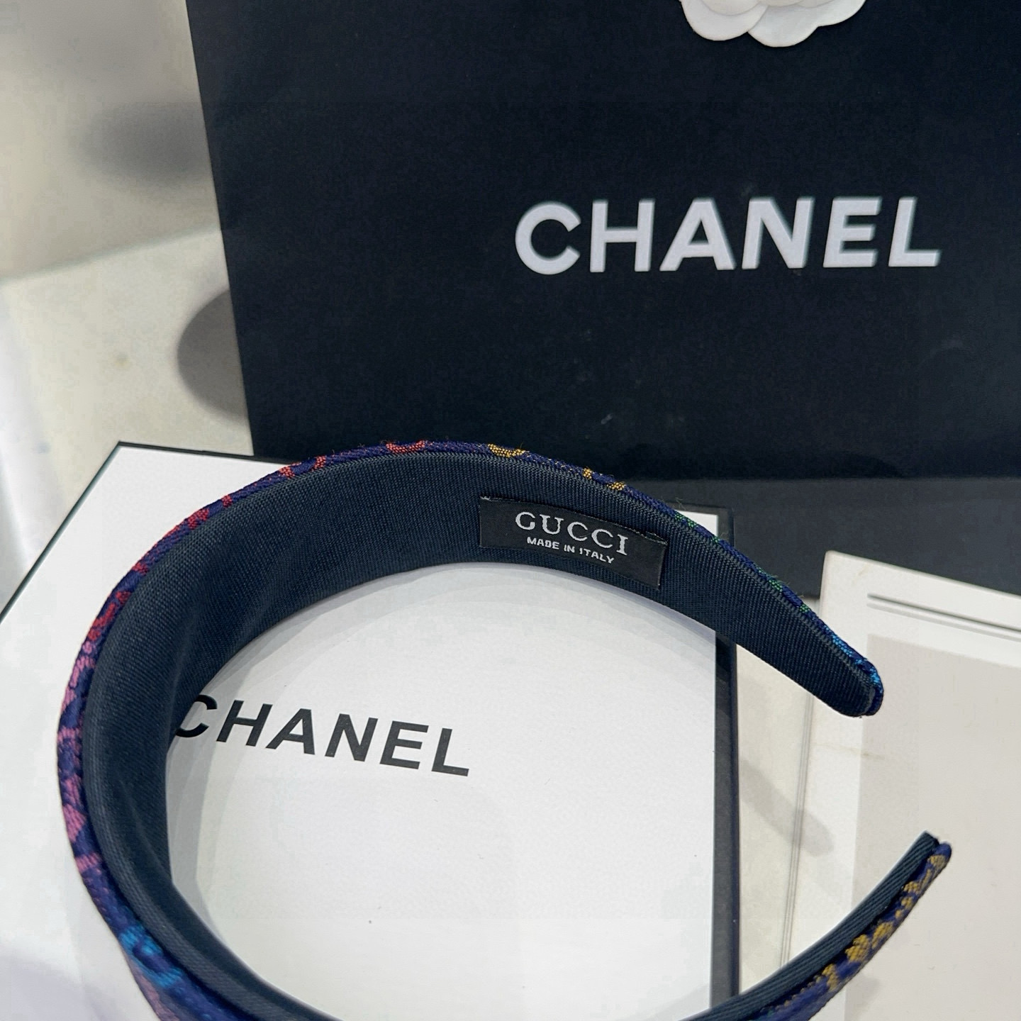 🎁配包装盒Gucci(古奇) GG字母发箍，彩虹色！时尚潮流，非常好搭配！小仙女必备