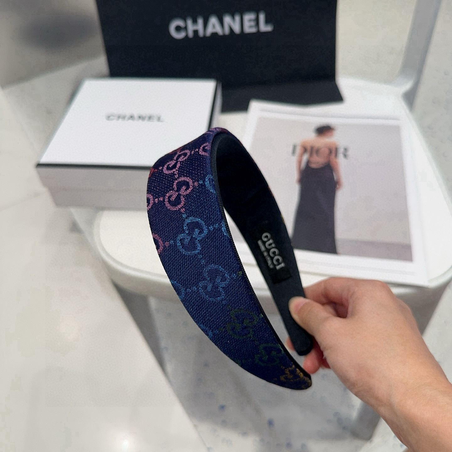 🎁配包装盒Gucci(古奇) GG字母发箍，彩虹色！时尚潮流，非常好搭配！小仙女必备