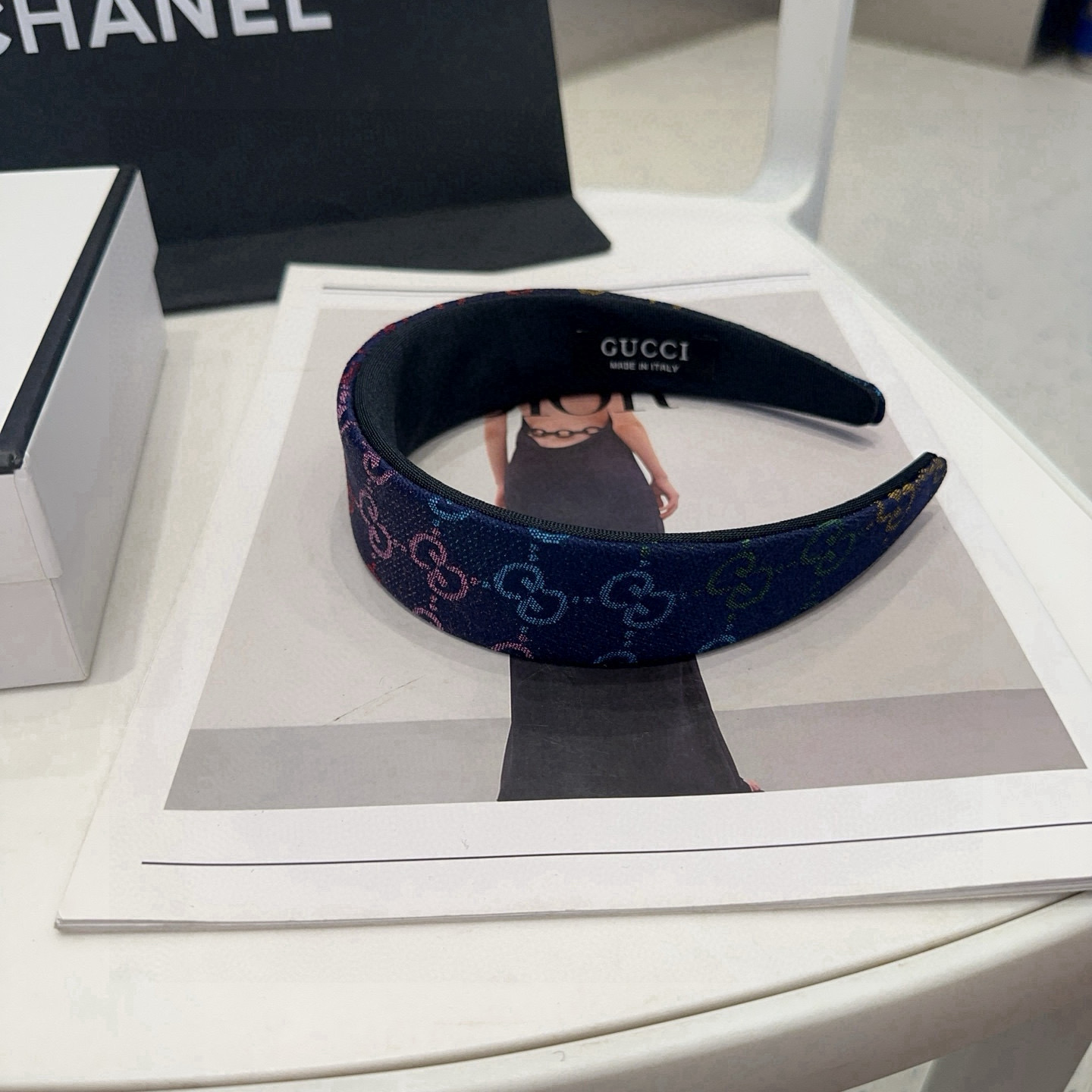 🎁配包装盒Gucci(古奇) GG字母发箍，彩虹色！时尚潮流，非常好搭配！小仙女必备