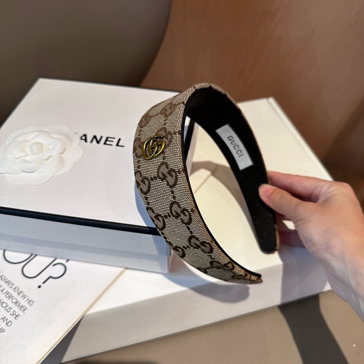 NO:770439,P with packaging Gucci (Gucci) GG new hairband, fashion trend, a must-have item for girls, hairpins, hairpins, gucci, hairpins19860909P 配包装 Gucci(古奇) GG新款发箍,时尚潮流,小姐姐必备单品发夹,发夹,gucci,hairpins,accessory