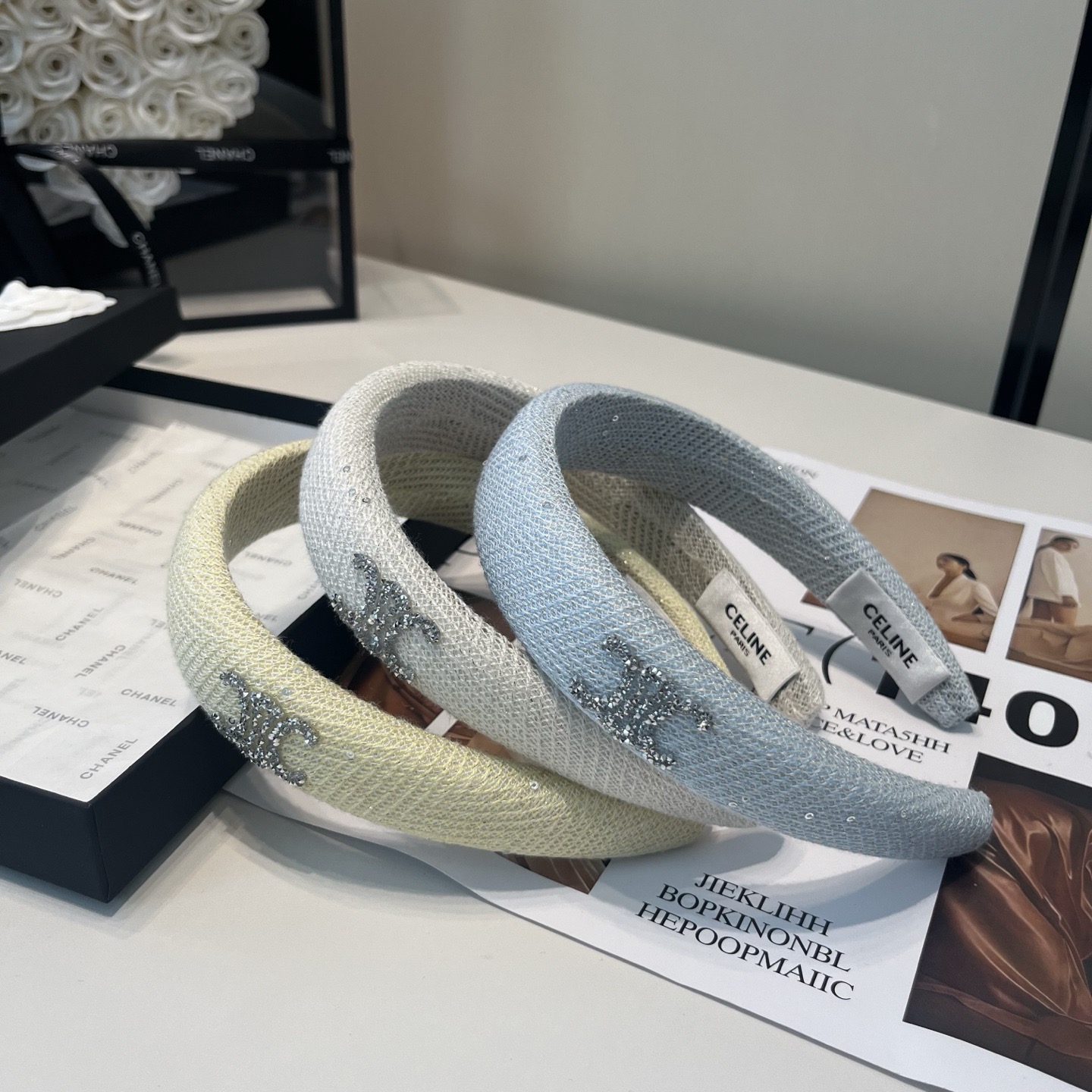 NO:813894,P Comes with packaging box CELINE Arc de Triomphe new headband, fresh and refreshing in summer!  Fashionable and versatile, a must-have item for goddesses, hairpins, hairpins, celine, celine, hairpins19860909P 配包装盒 CELINE（赛琳）凯旋门新款发箍,夏日小清新！时尚百搭,女神必备单品发夹,发夹,celine,celine,hairpins,accessory