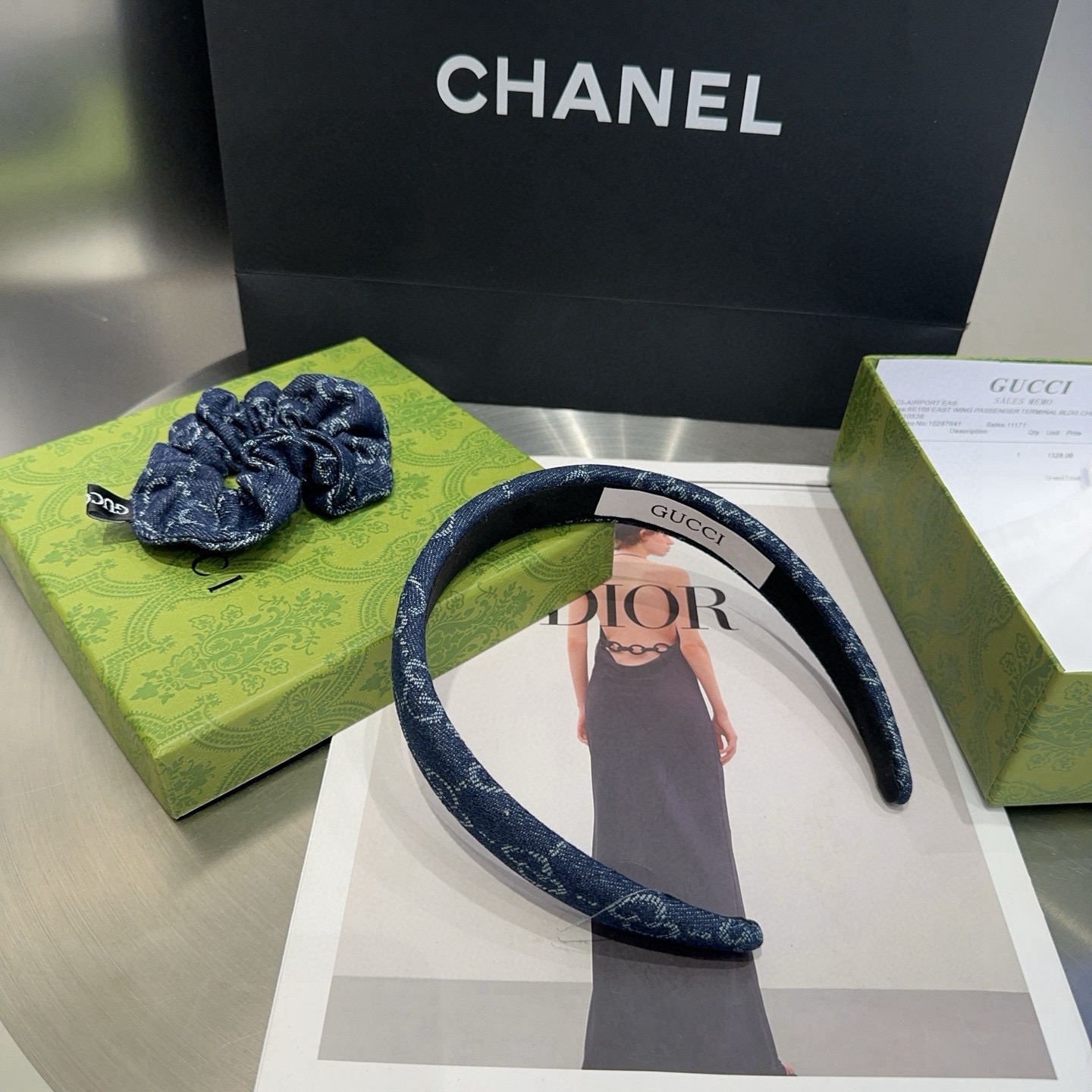 NO:881486,P with packaging box Gucci (Gucci) GG letter headband, classic letters, fashionable and versatile, particularly attractive, timeless...hairpins, hairpins, gucci, hairpins19860909P 配包装盒 Gucci(古奇) GG字母发箍,经典字母,时尚百搭,特别耐看,永不过时…发夹,发夹,gucci,hairpins,accessory