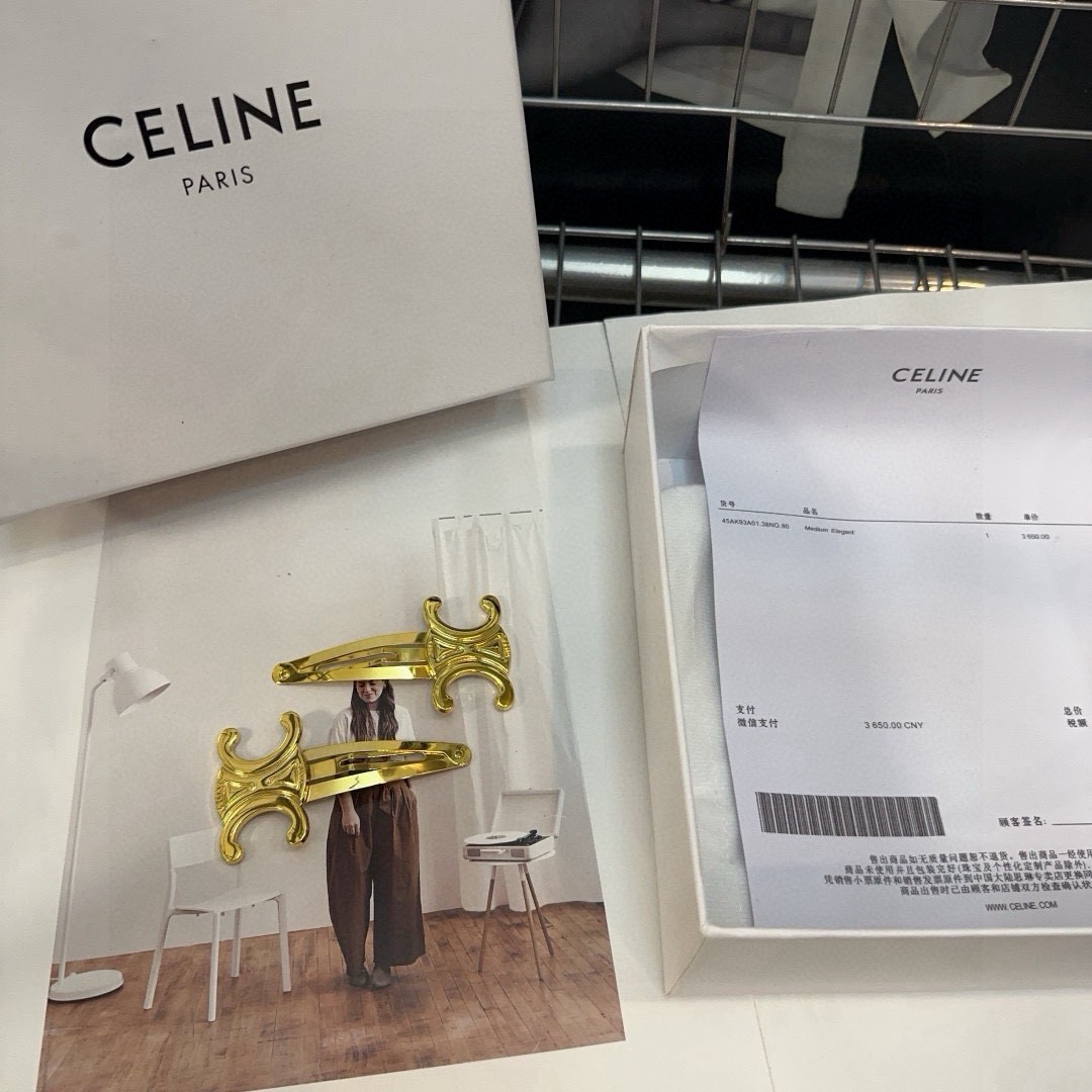 NO:881500,P Comes with packaging box (one pair) CELINE Arc de Triomphe small side clip bangs clip, classic retro style!  A must-have hairpin for the sweet and cool goddess, hairpins, celine, celine, hairpins19860909P 配包装盒（一对） CELINE（赛琳）凯旋门小边夹刘海夹,经典复古风！甜酷女神必备单品发夹,发夹,celine,celine,hairpins,accessory