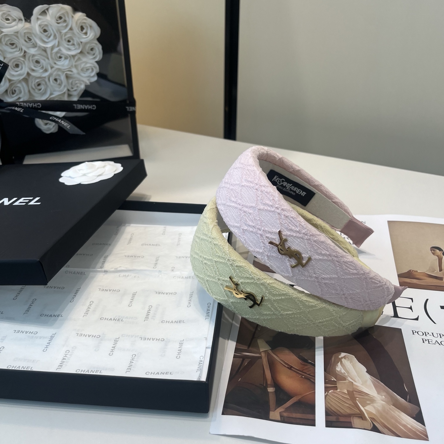 NO:894921,P Comes with packaging box YSL (Saint Laurent) new hairband, with retro temperament and beauty, fashionable and versatile, a must-have for sweet and cool girls... hairpins, hairpins, saint laurent, saint laurent, hairpins19860909P 配包装盒 YSL（圣罗兰）新款发箍,复古气质美,时尚百搭,甜酷小姐姐必备…发夹,发夹,saint laurent,saint laurent,hairpins,accessory