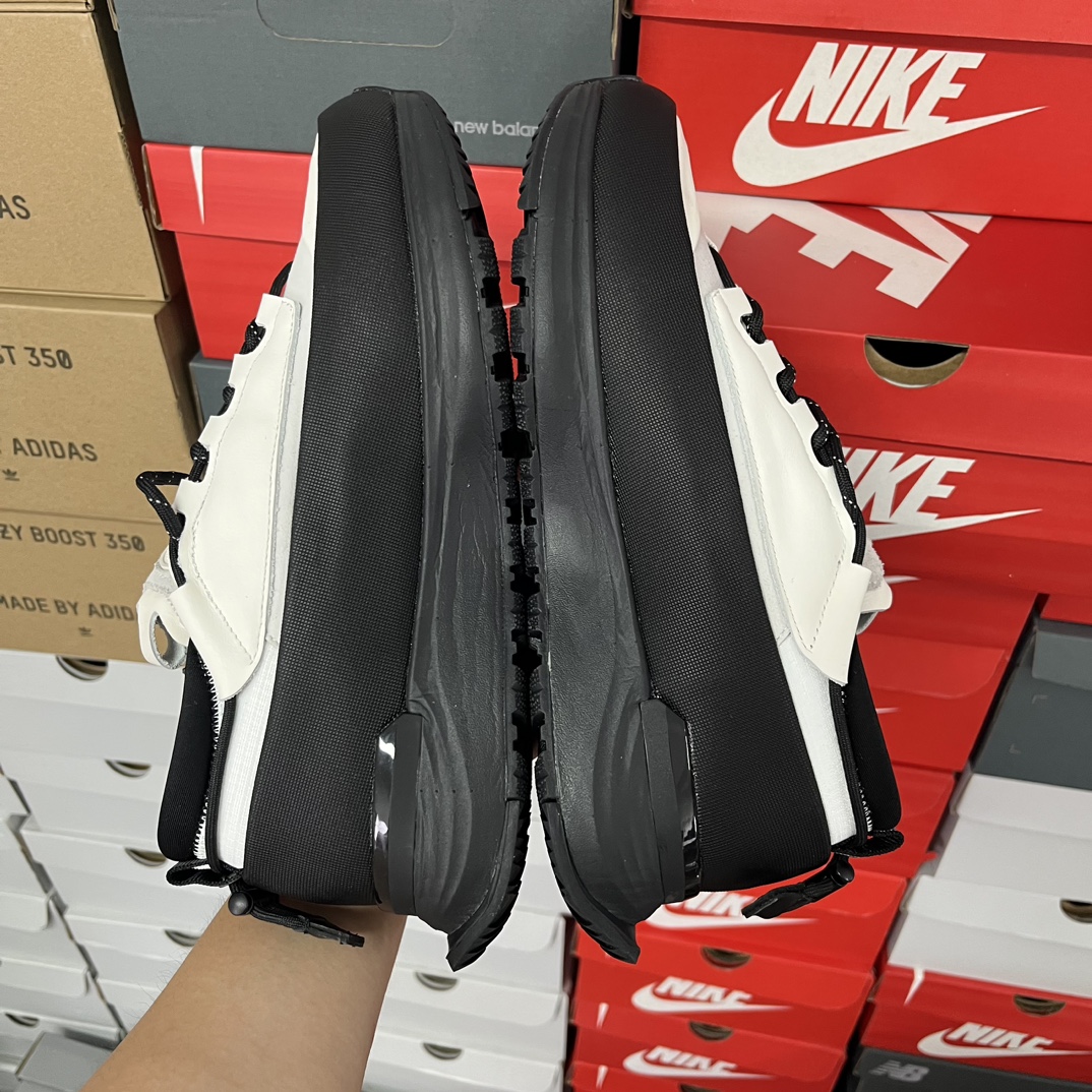 OK版Canada Goose Glacier Trail 加拿大鹅 明星同款 圆头系带皮革低帮生活休闲