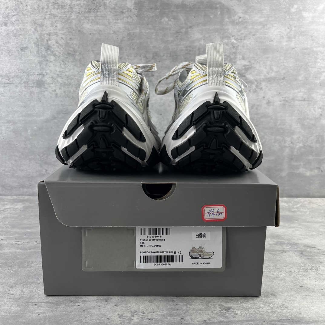 
Balenciaga巴黎世家 12代 6xl

货号： W2MV2 9910
尺码：35 36 37 