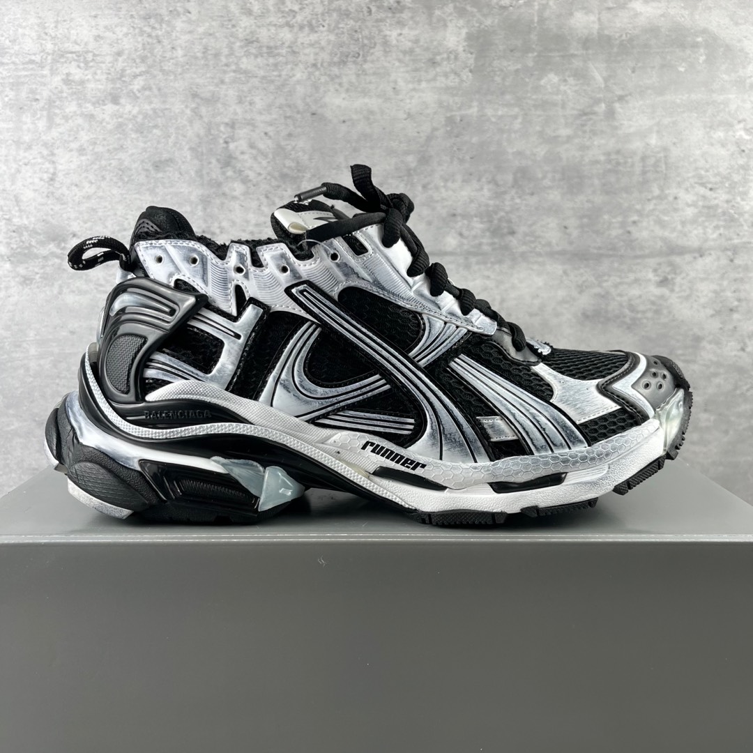
BALENCIAGA Runner 2.0 Sneaker 巴黎世家七代慢跑系列低帮复古野跑潮流运动鞋