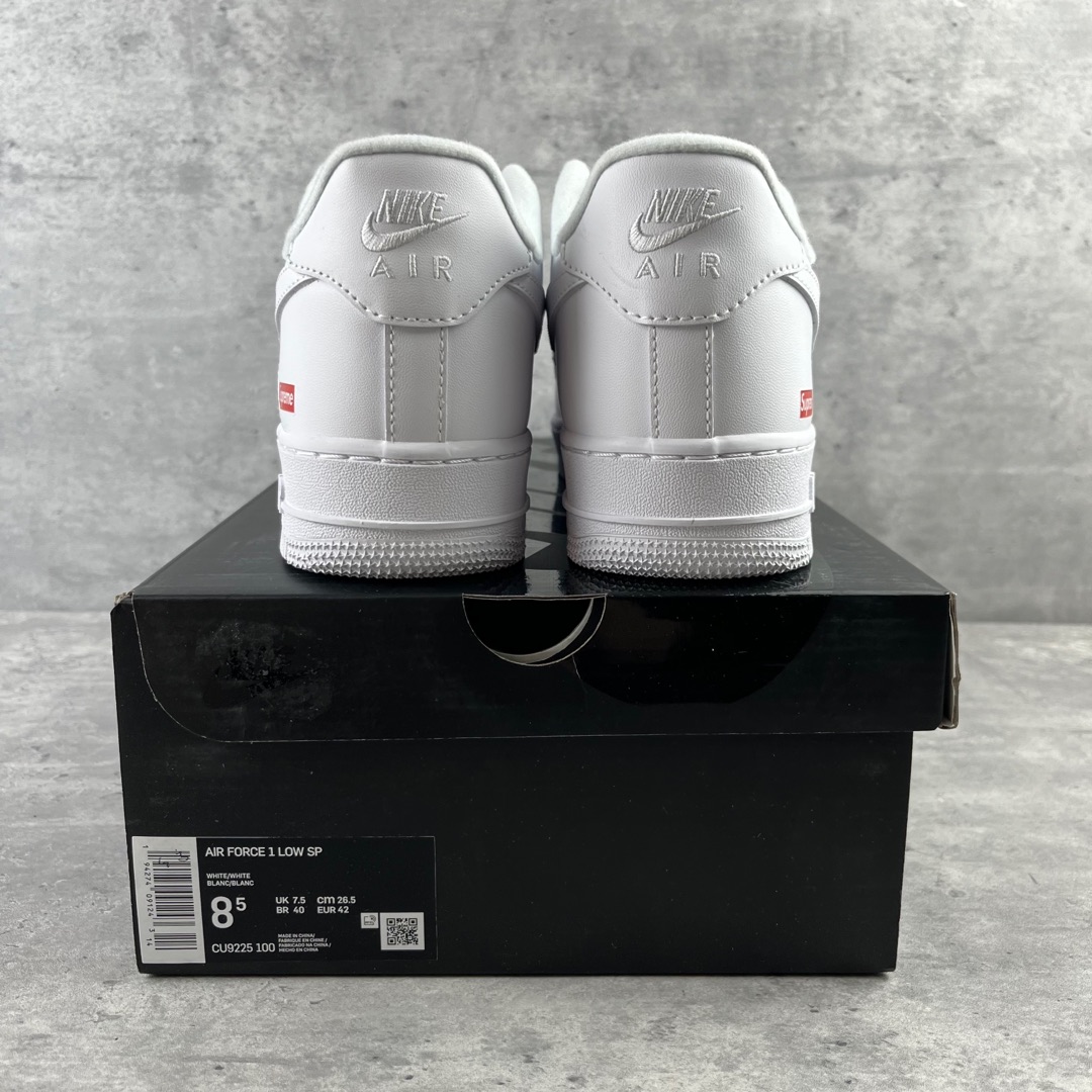 
Nike Air Force 1 Low Supreme联名 空军一号低帮运动休闲板鞋 
原楦头原纸板