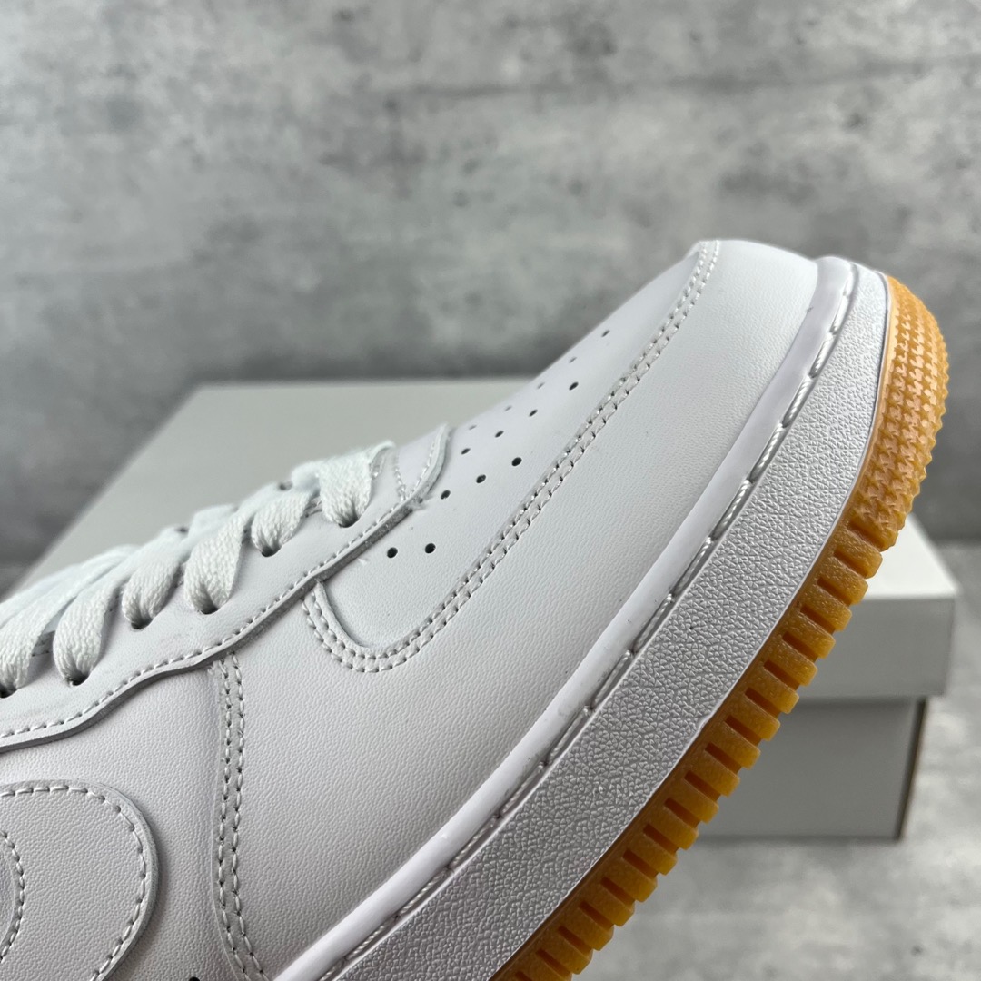 
Nike Air Force 1 Low 白生胶  空军一号低帮运动休闲板鞋 原楦头原纸板  打造纯正