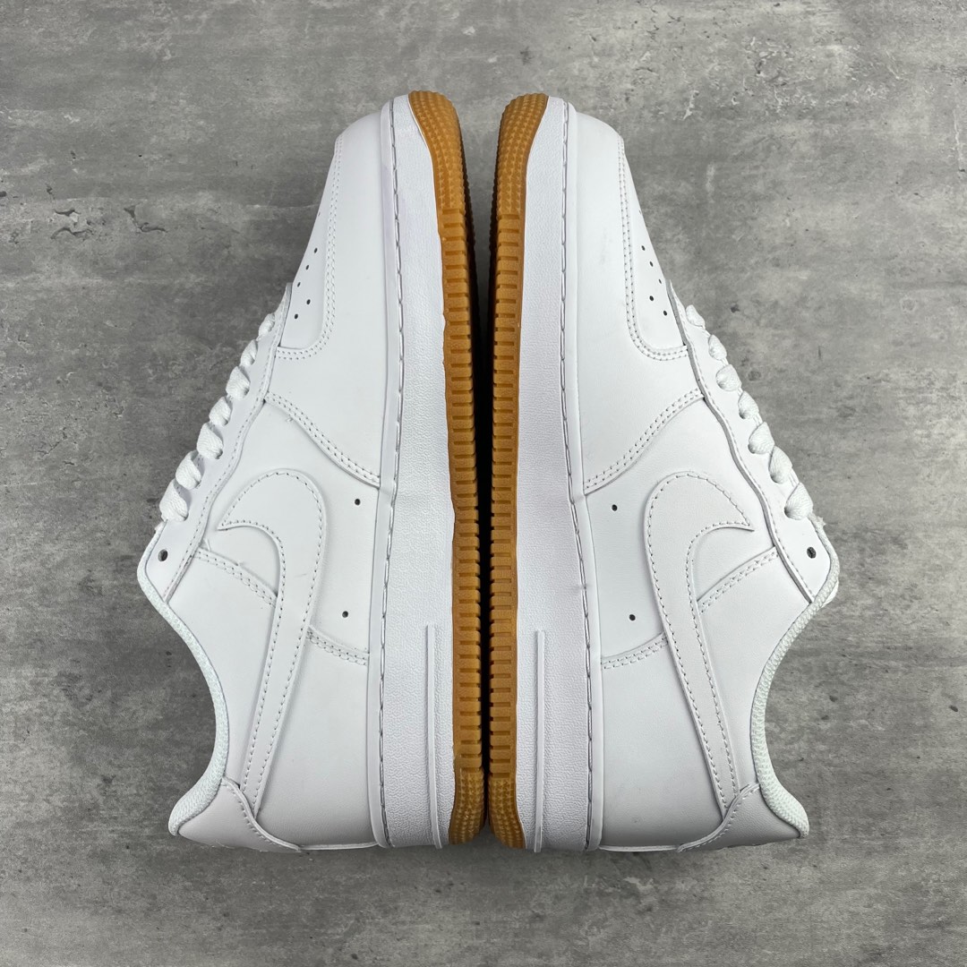 
Nike Air Force 1 Low 白生胶  空军一号低帮运动休闲板鞋 原楦头原纸板  打造纯正
