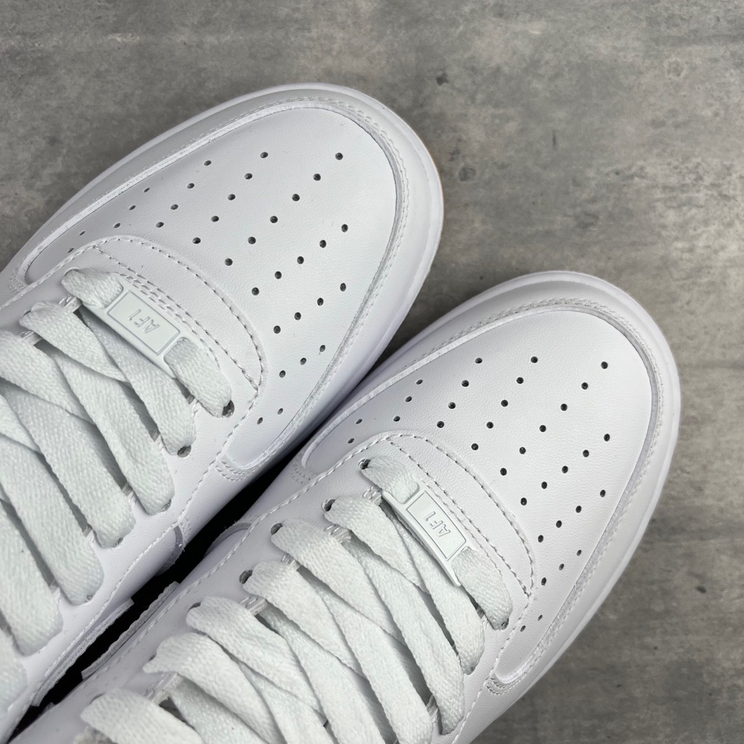 
Nike Air Force 1 Low 白生胶  空军一号低帮运动休闲板鞋 原楦头原纸板  打造纯正