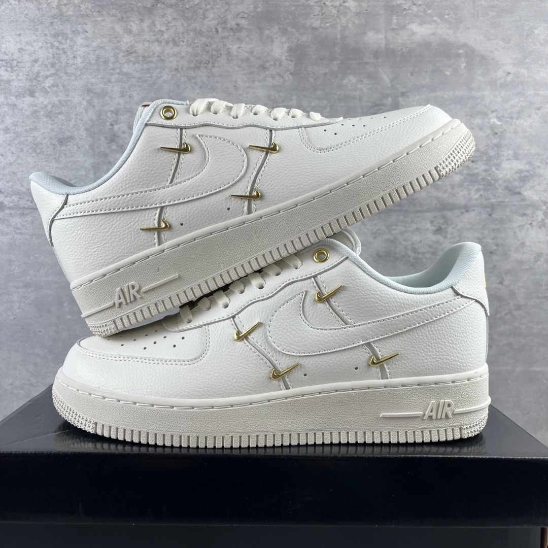 
Nk Air Force 1'07 Low 联名四勾 空军一号低帮休闲板鞋 
原楦头原纸板 打造纯正空