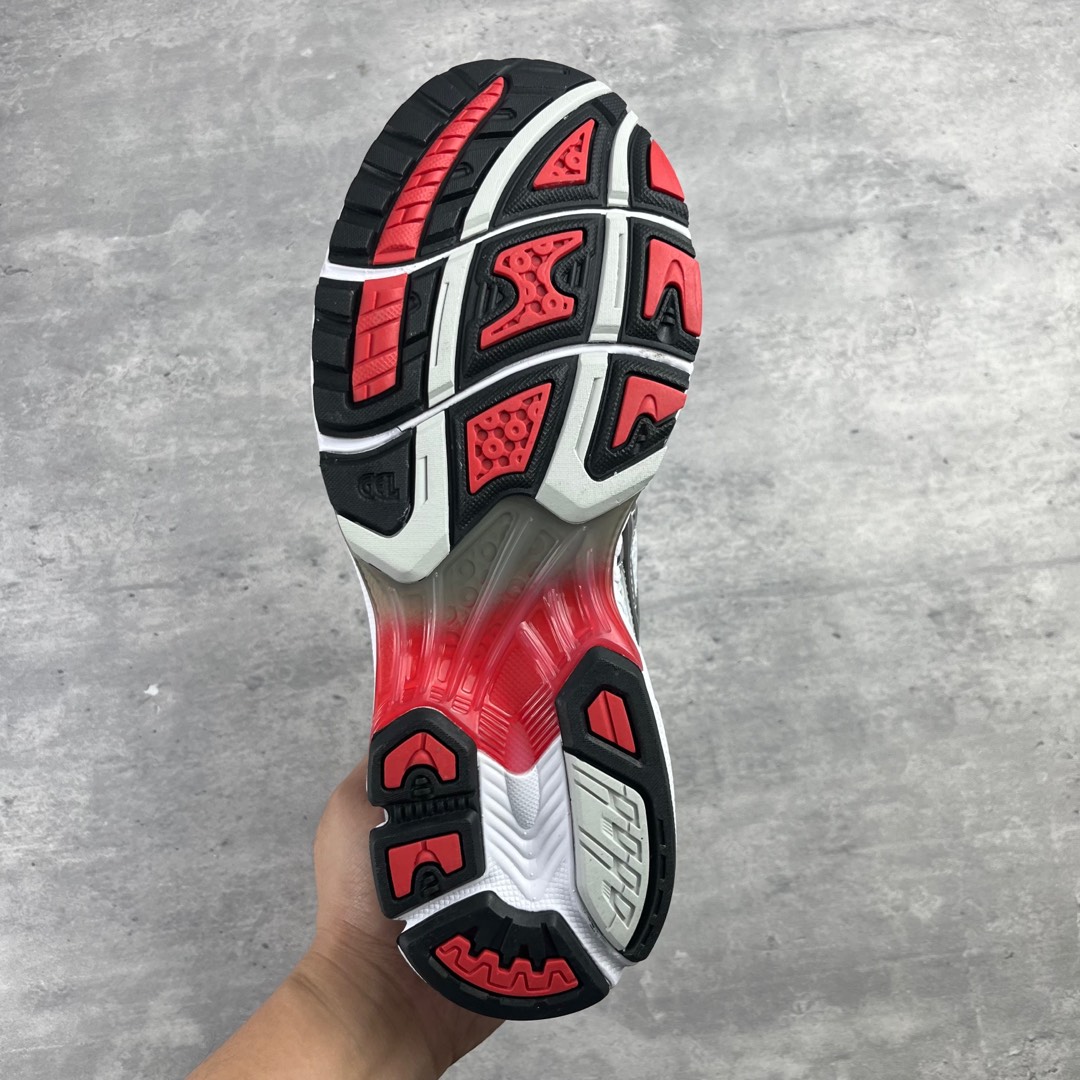 
Asics Gel-Kayano 14 GEL-KAYANO 14运动休闲透气专业跑鞋 1201A45