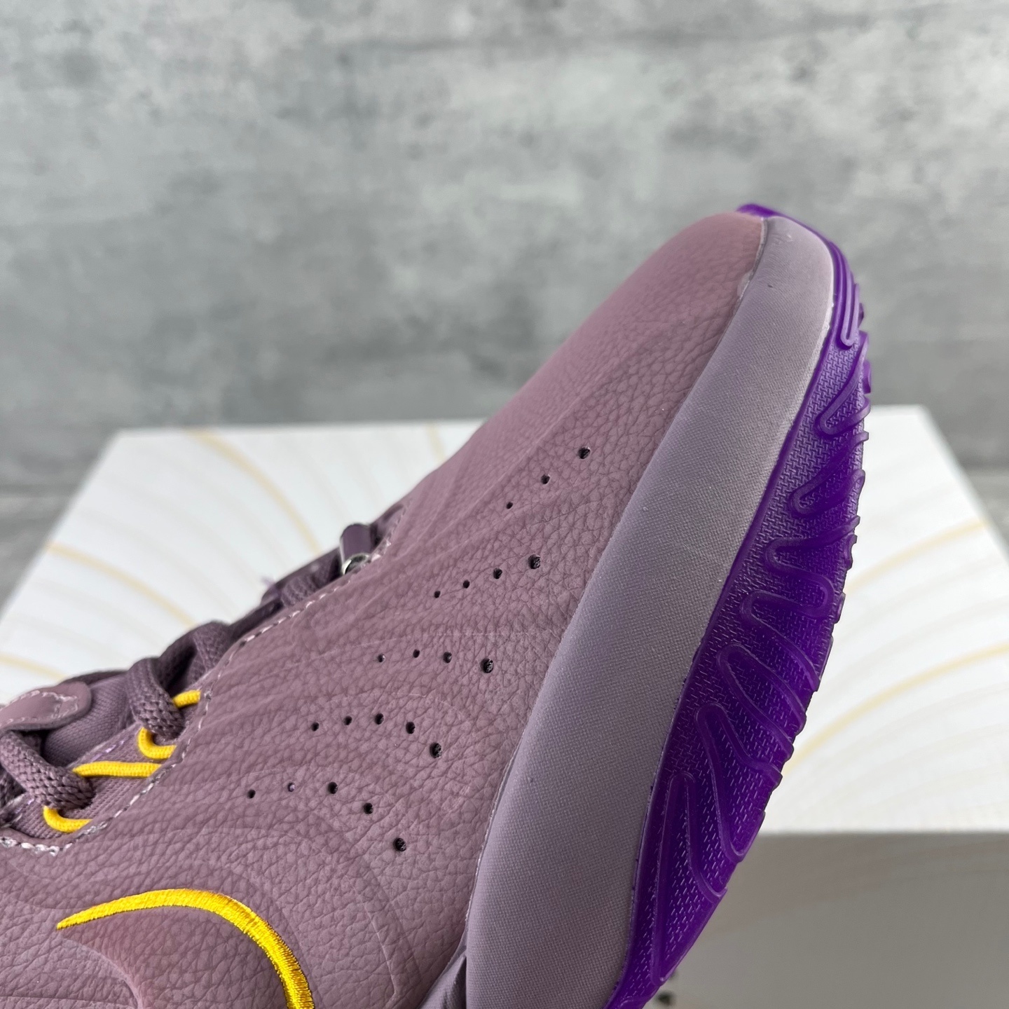 NK LeBron James 詹姆斯21代签名实战篮球鞋 FV2345-500 顶配呈现 原厂5层大