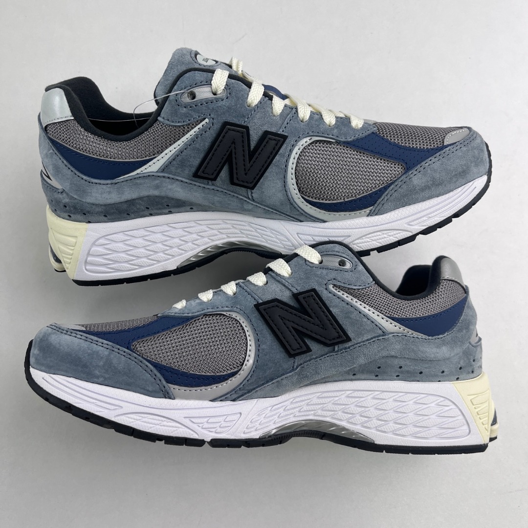 
JJJJound x New Balance 2002系列 联名款 复古休闲跑步鞋 M2002RU2
