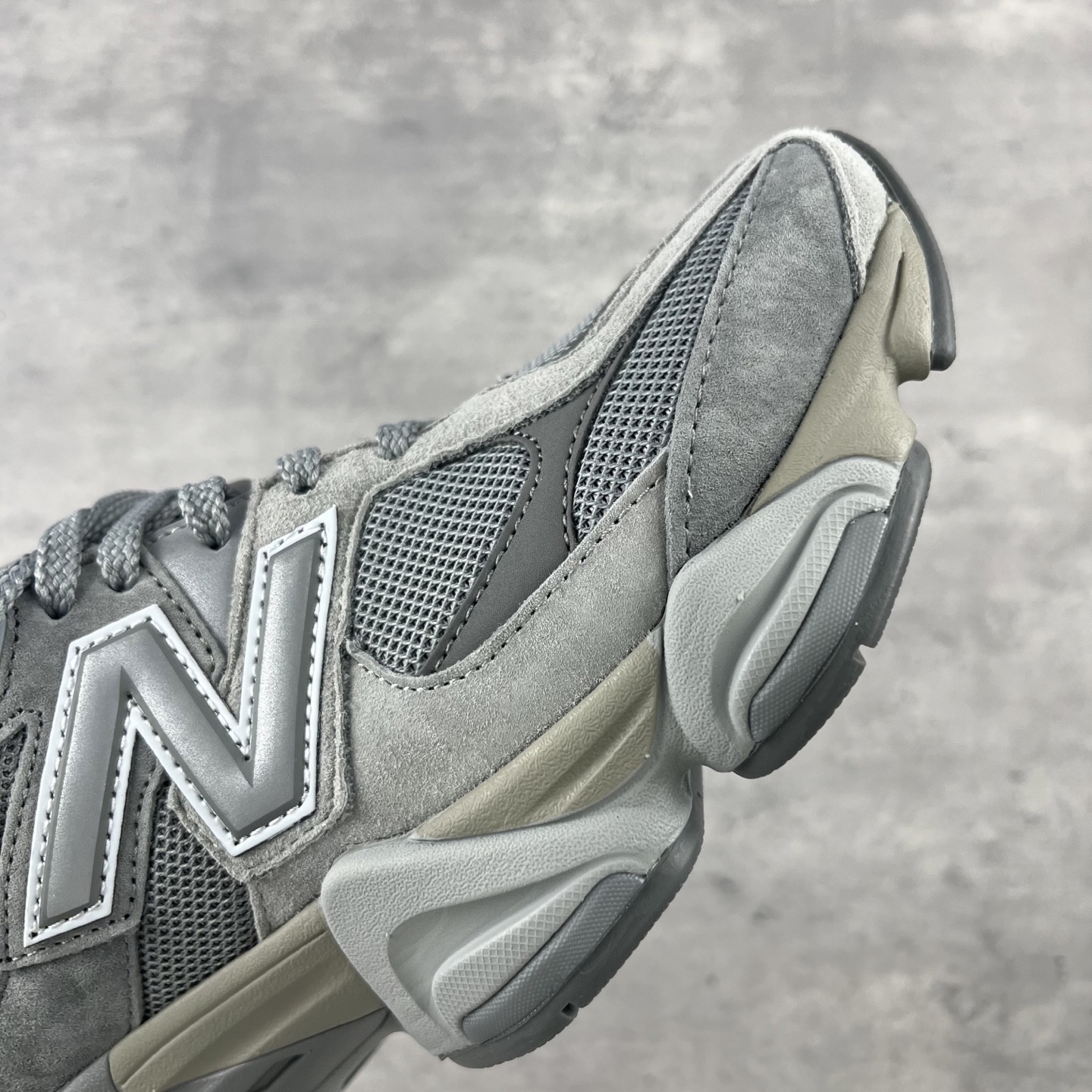 M版
NB Joe Freshgoods x New Balance 公司级版本NB9060 复古休闲运