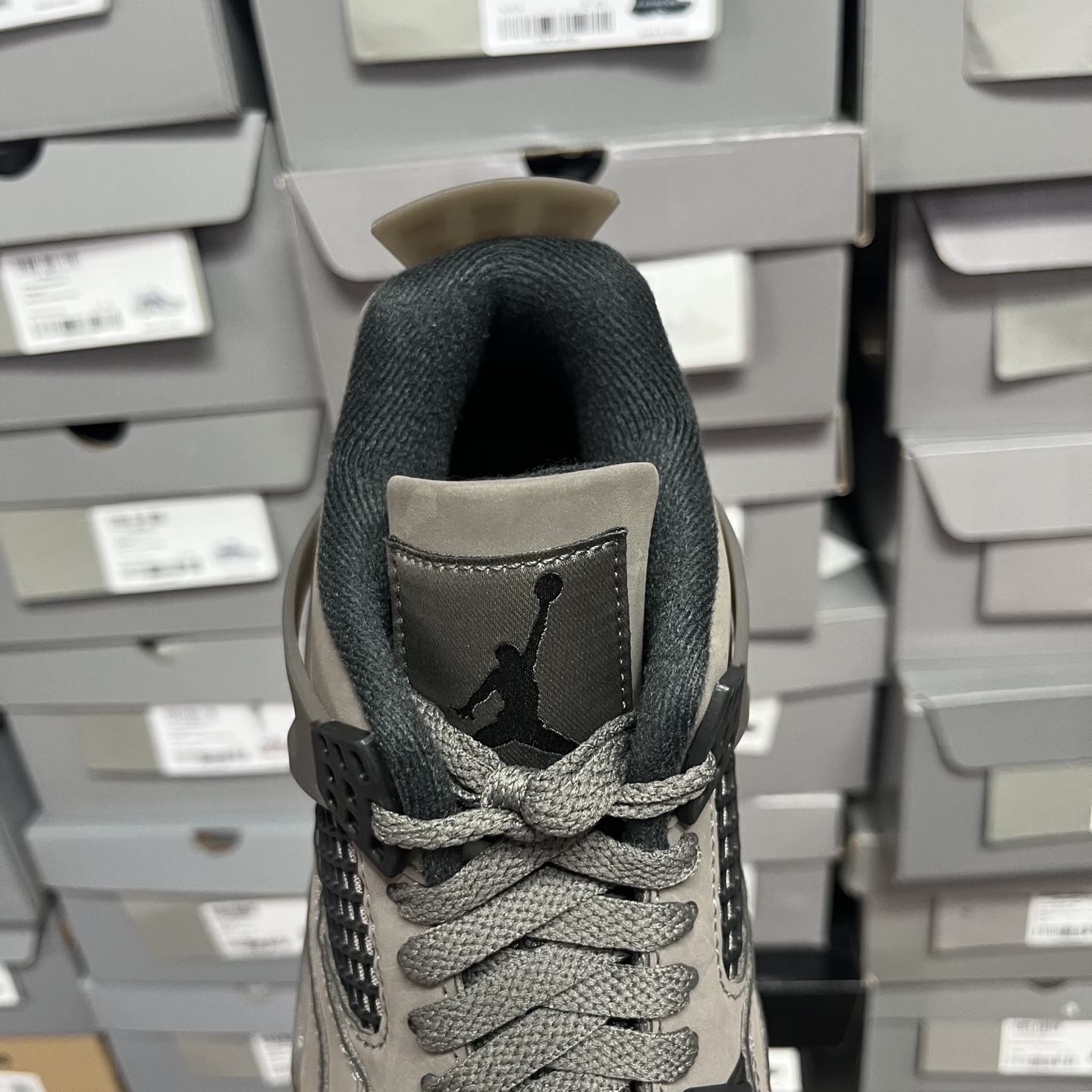 
Air Jordan AJ4 Ship “Cave Stone”摩卡棕色 FV5029-200 重点区