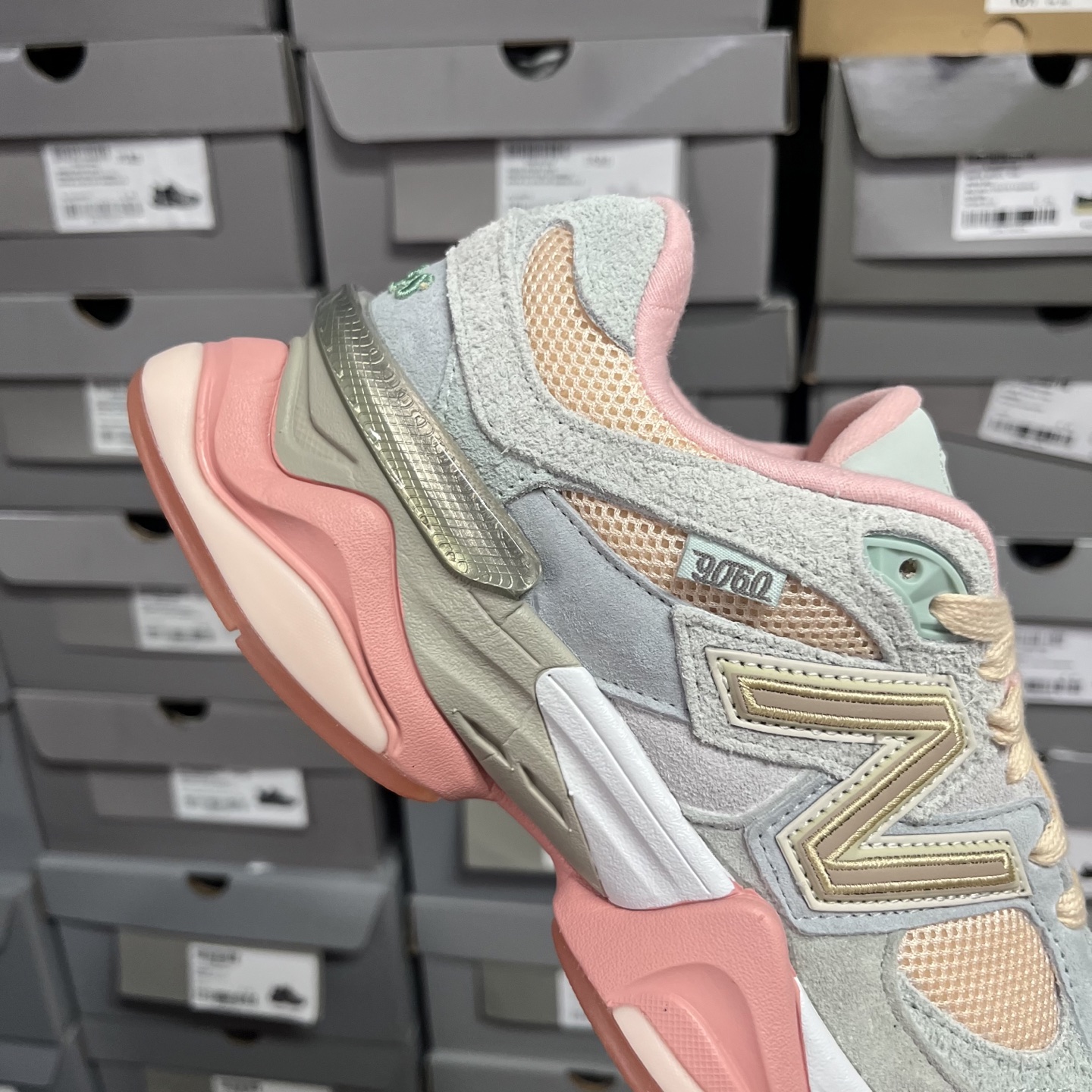 M版
NB Joe Freshgoods x New Balance 公司级版本NB9060 复古休闲运