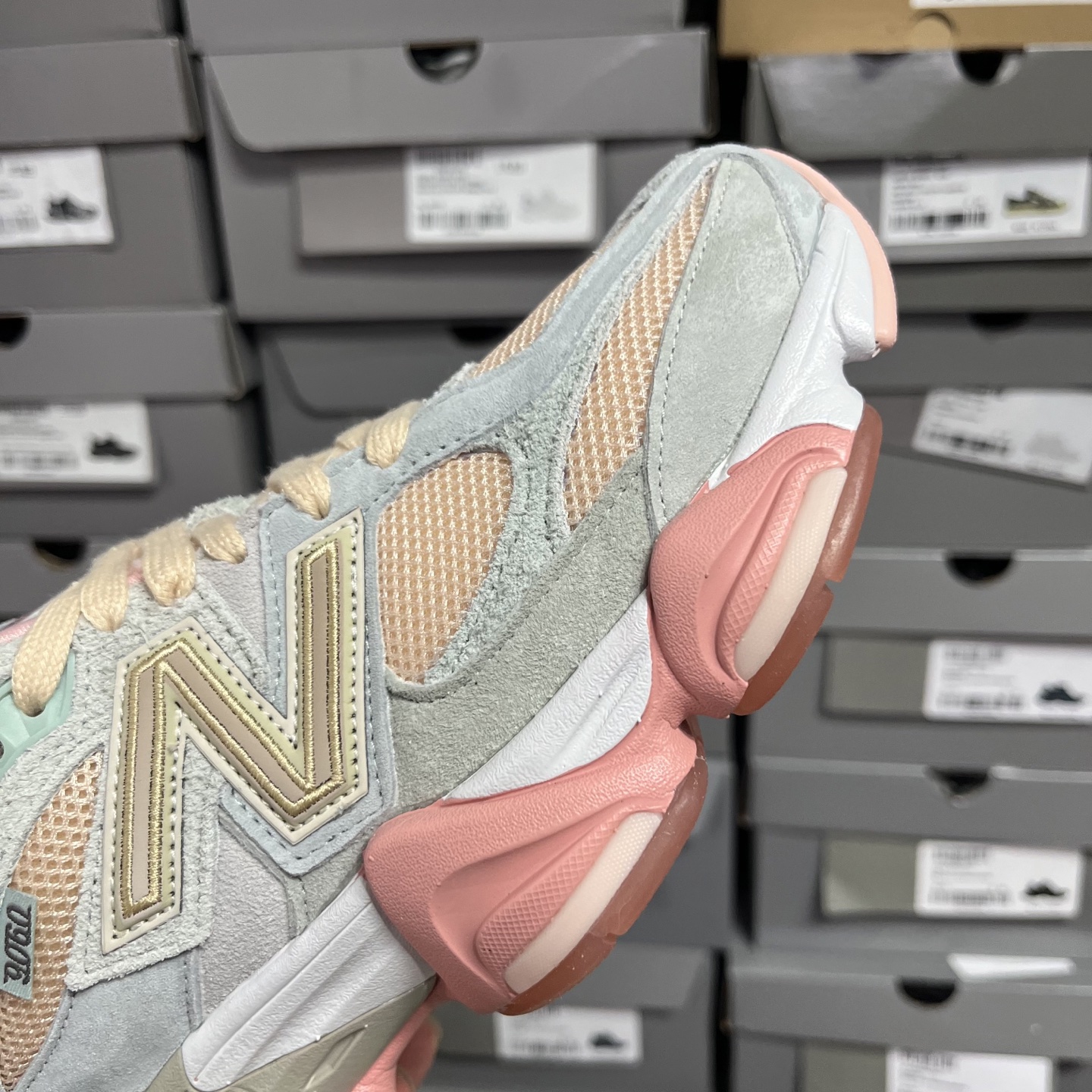 M版
NB Joe Freshgoods x New Balance 公司级版本NB9060 复古休闲运