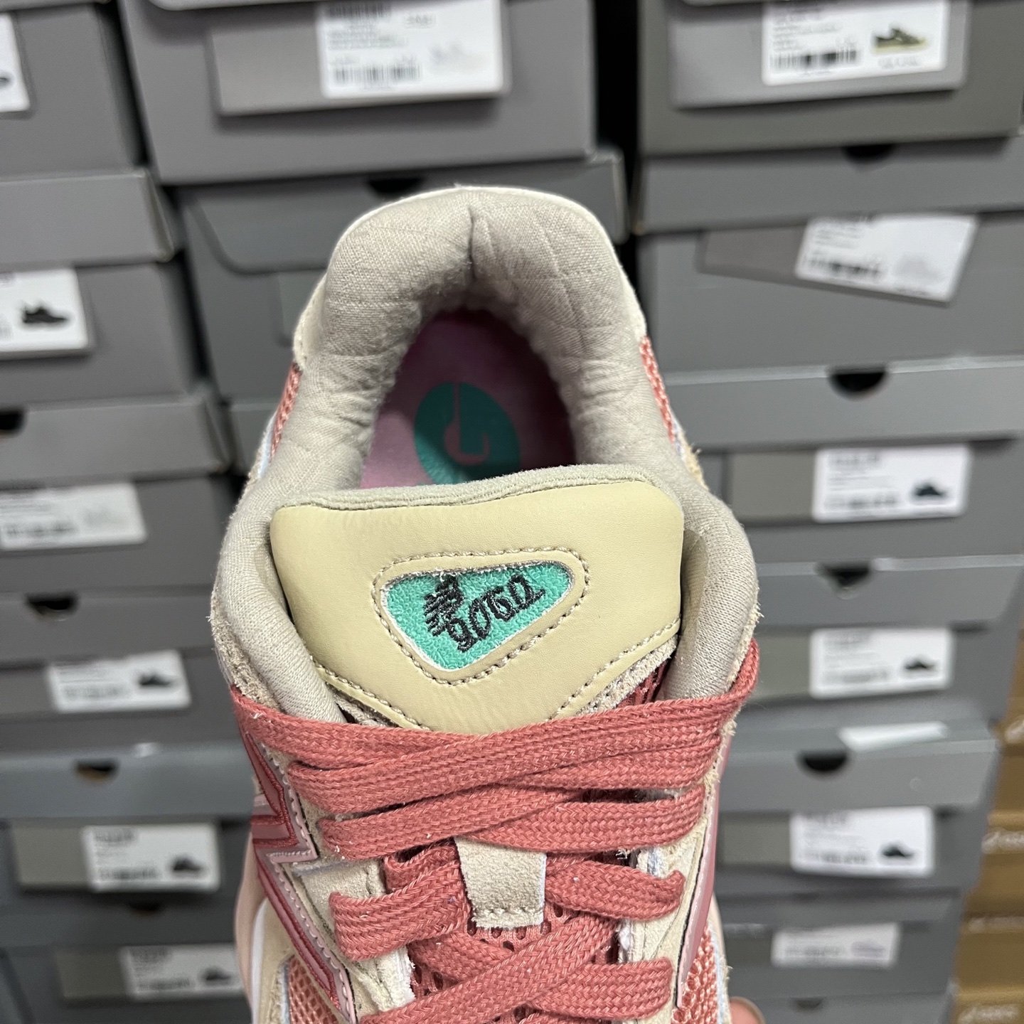 M版
NB Joe Freshgoods x New Balance 公司级版本NB9060 复古休闲运