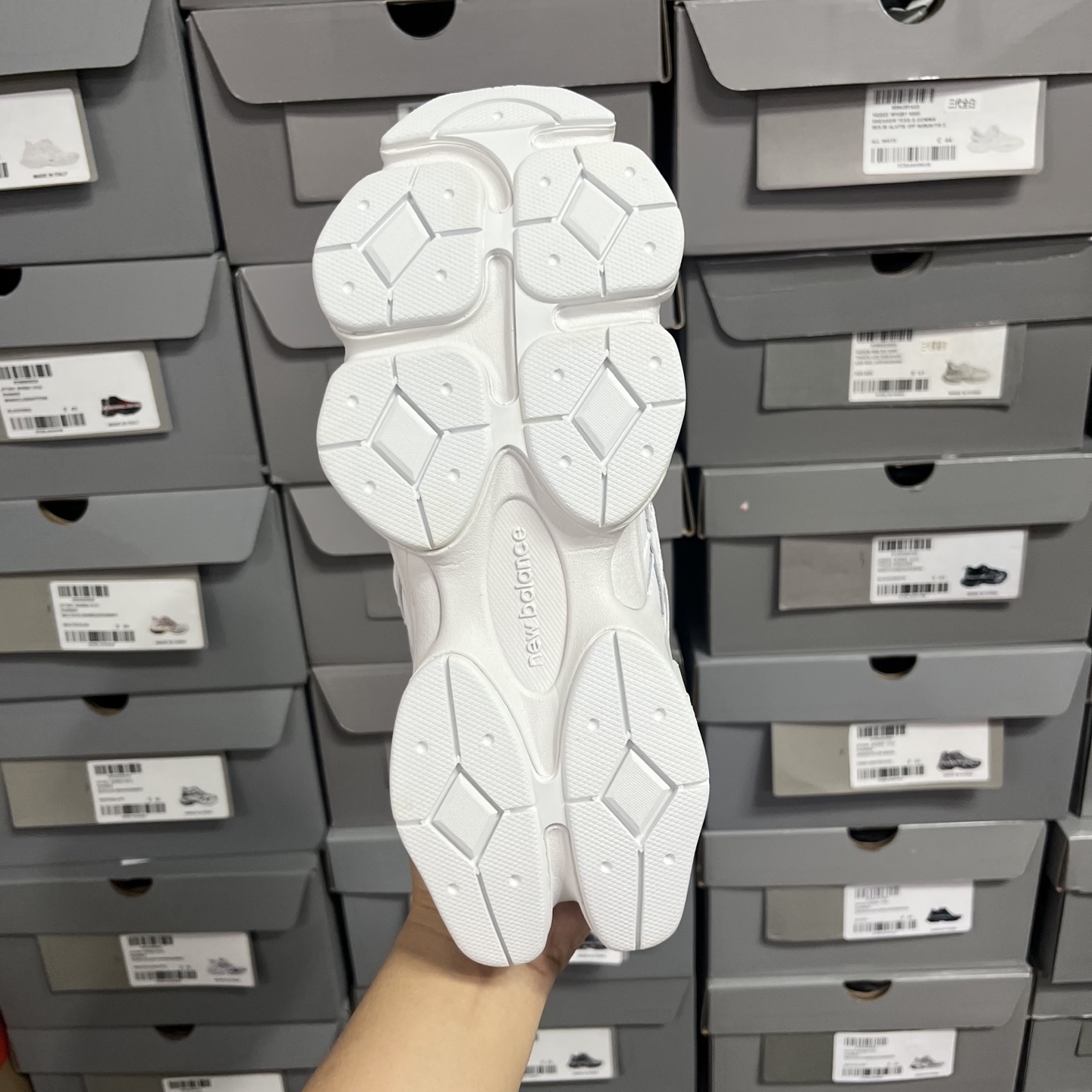 M版
NB Joe Freshgoods x New Balance 公司级版本NB9060 复古休闲运