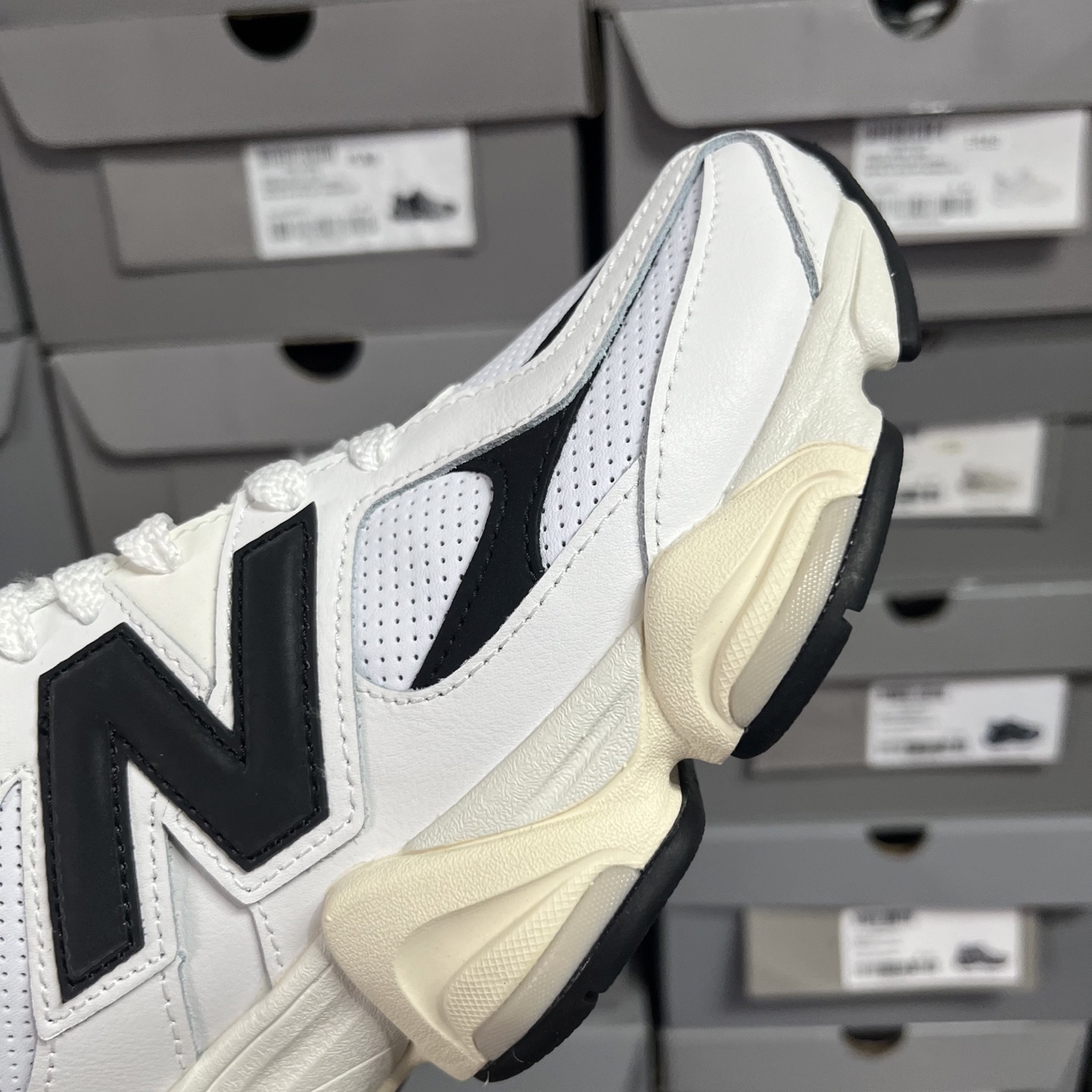 M版
NB Joe Freshgoods x New Balance 公司级版本NB9060 复古休闲运