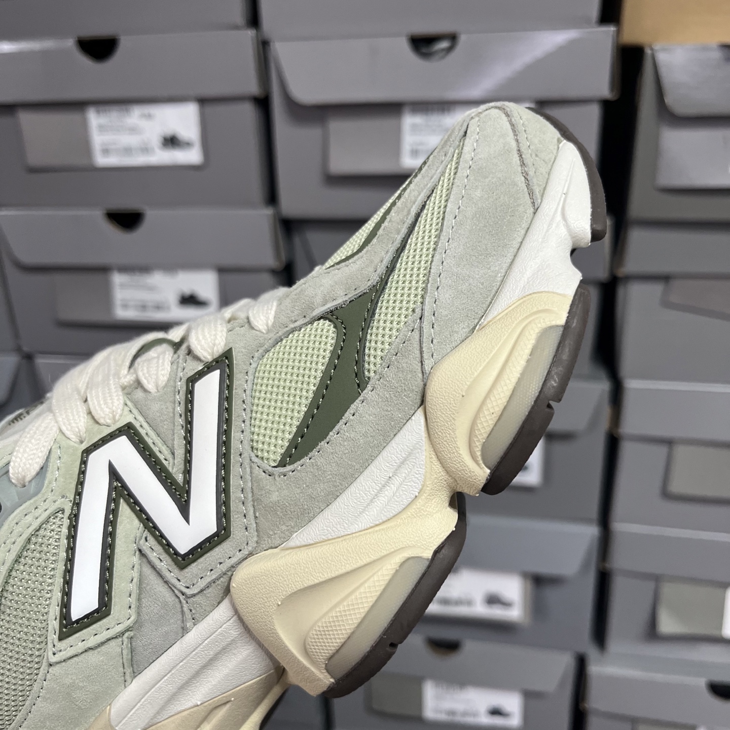 M版
NB Joe Freshgoods x New Balance 公司级版本NB9060 复古休闲运