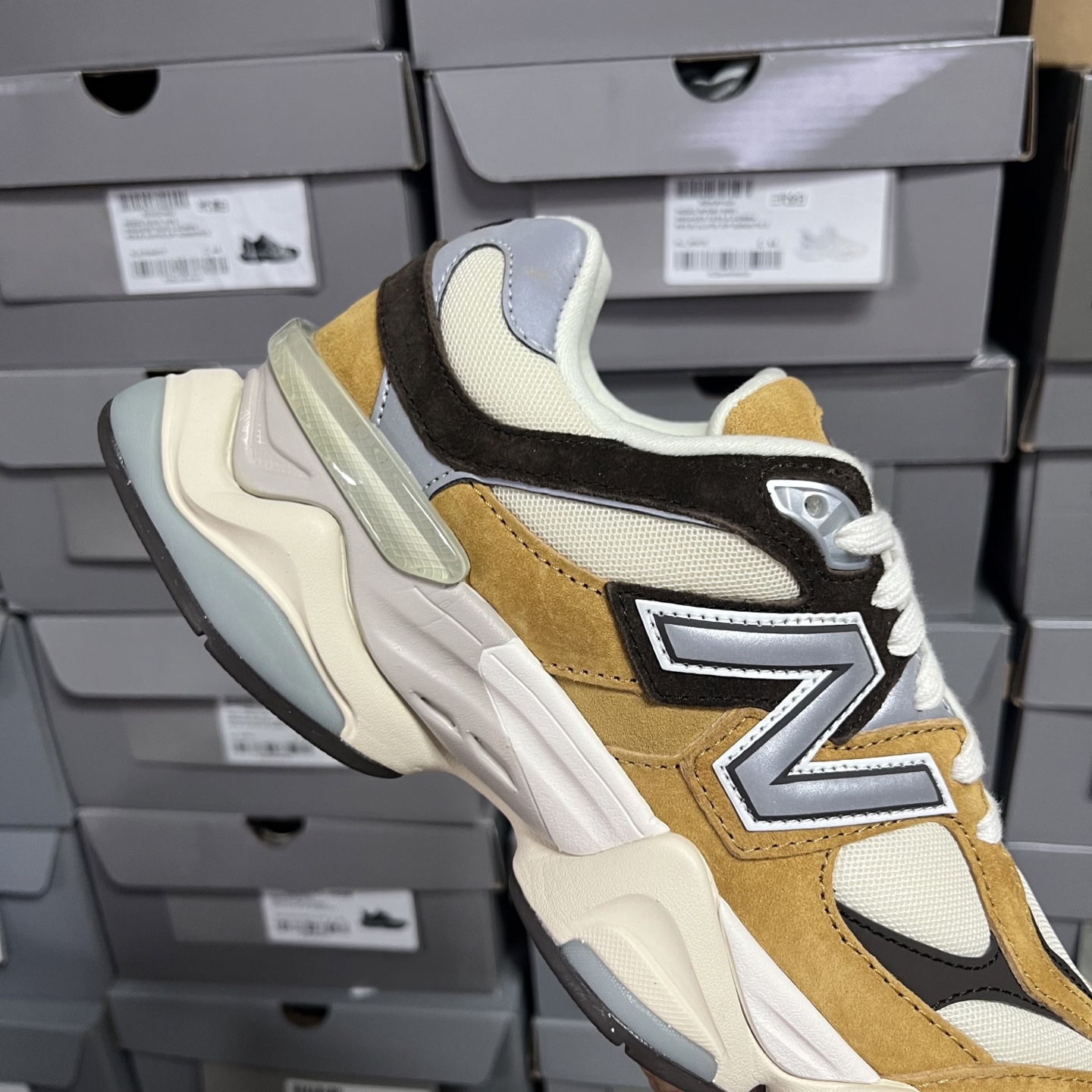 M版
NB Joe Freshgoods x New Balance 公司级版本NB9060 复古休闲运
